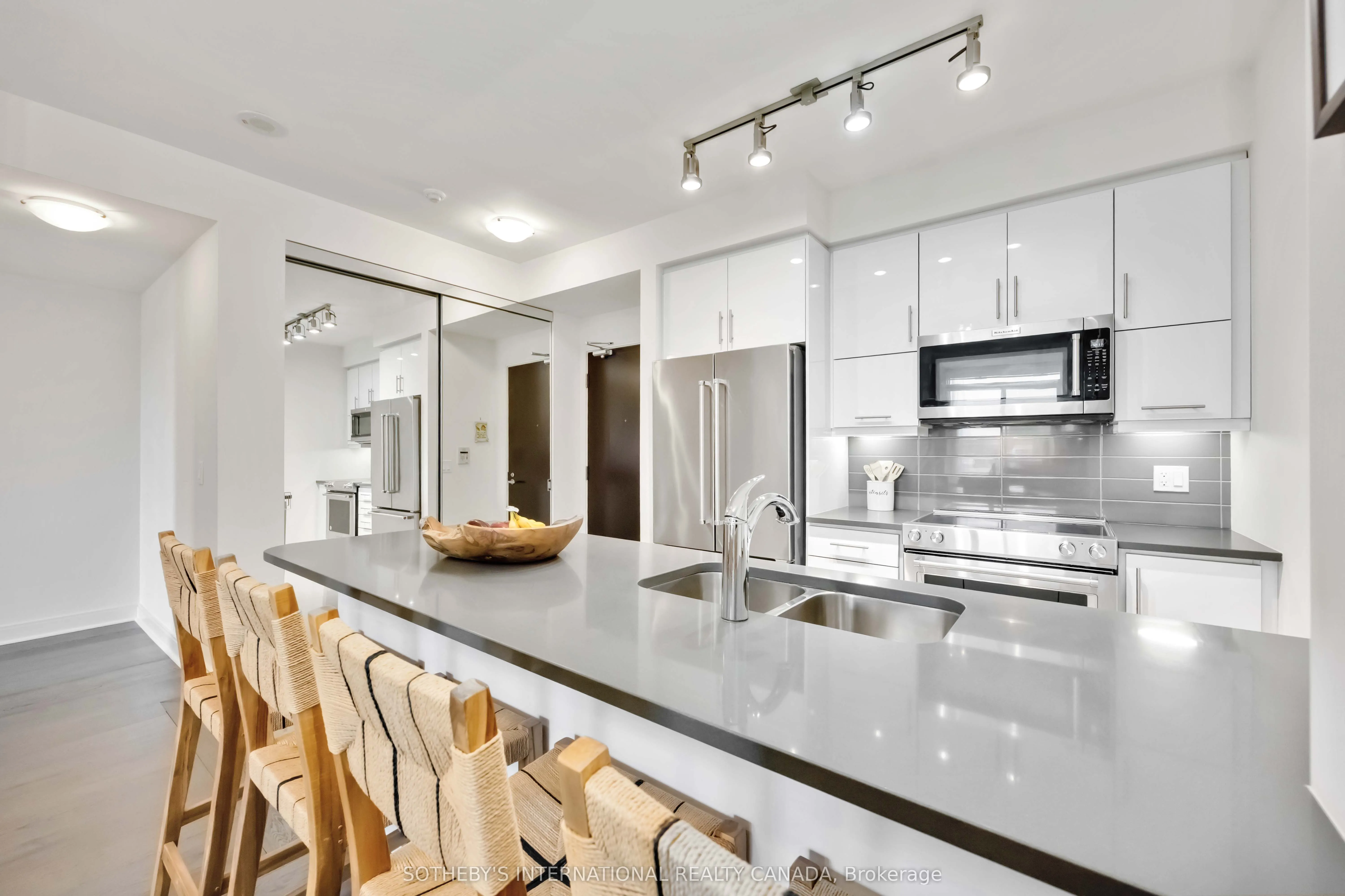 825 Church Street, #510