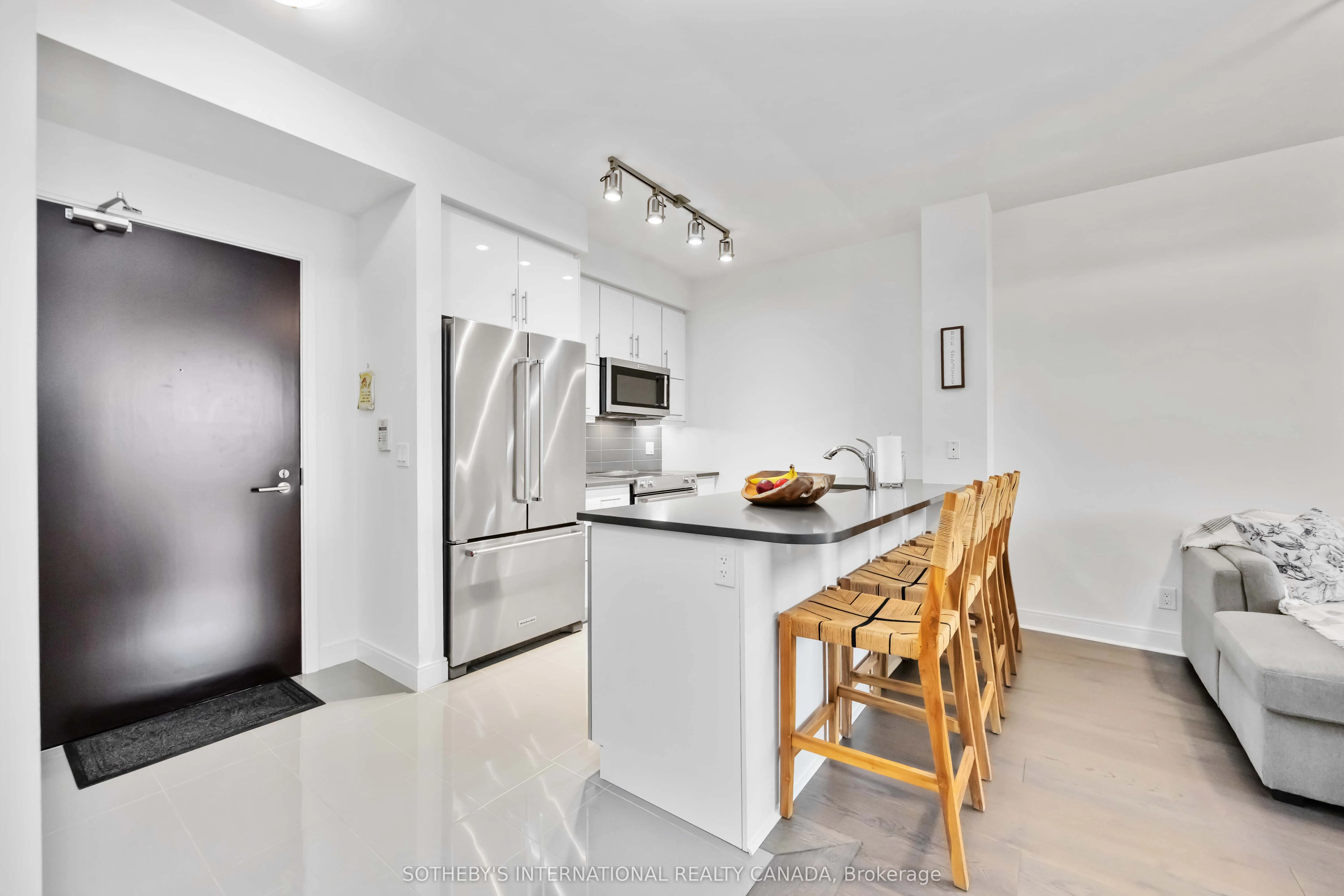 825 Church Street, #510