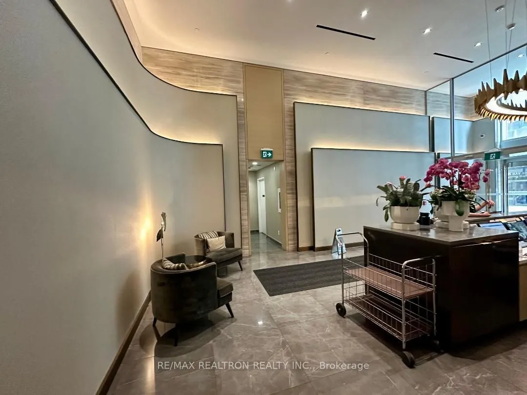 88 Cumberland Street, #1801