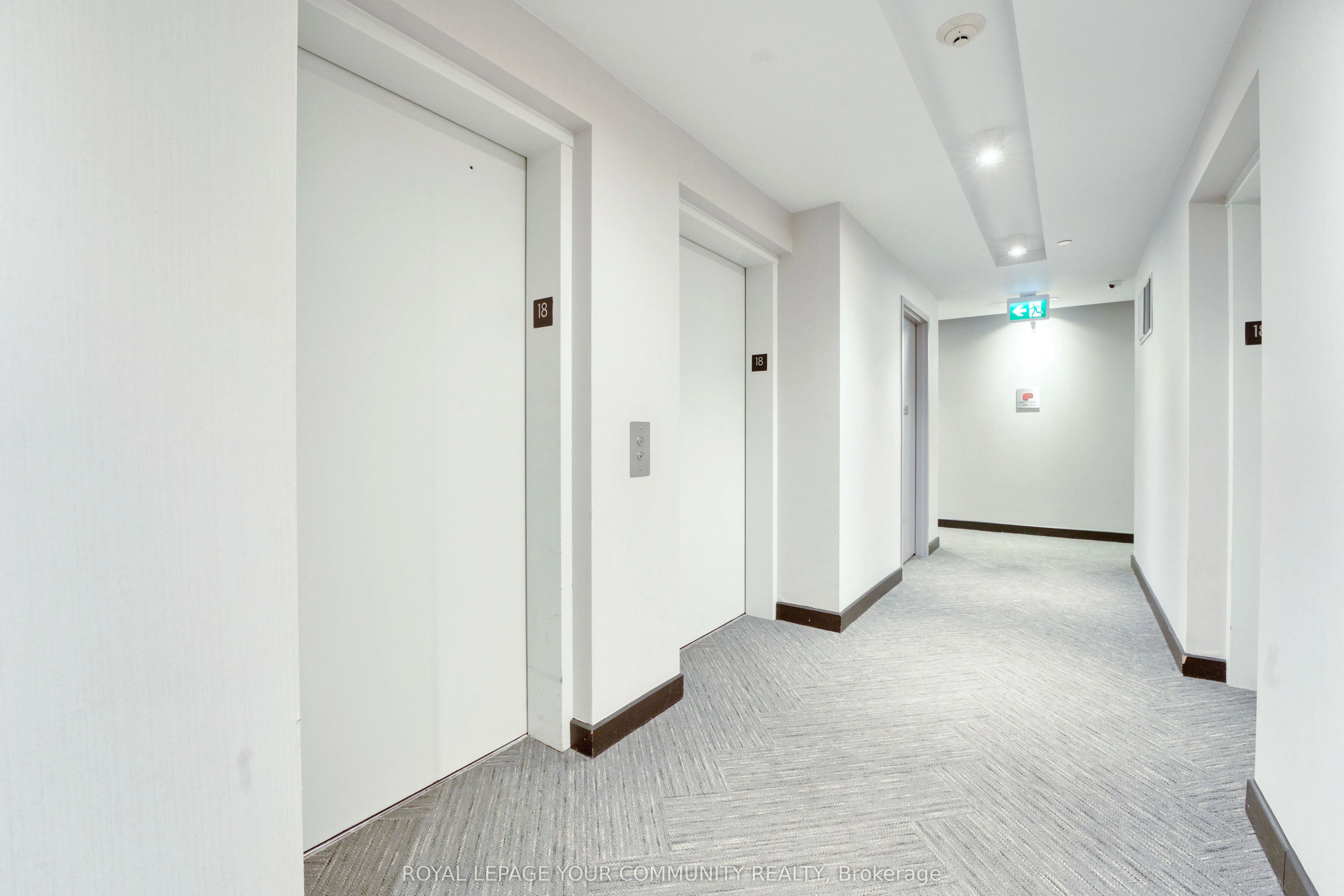 8 Eglinton Avenue E, #1808