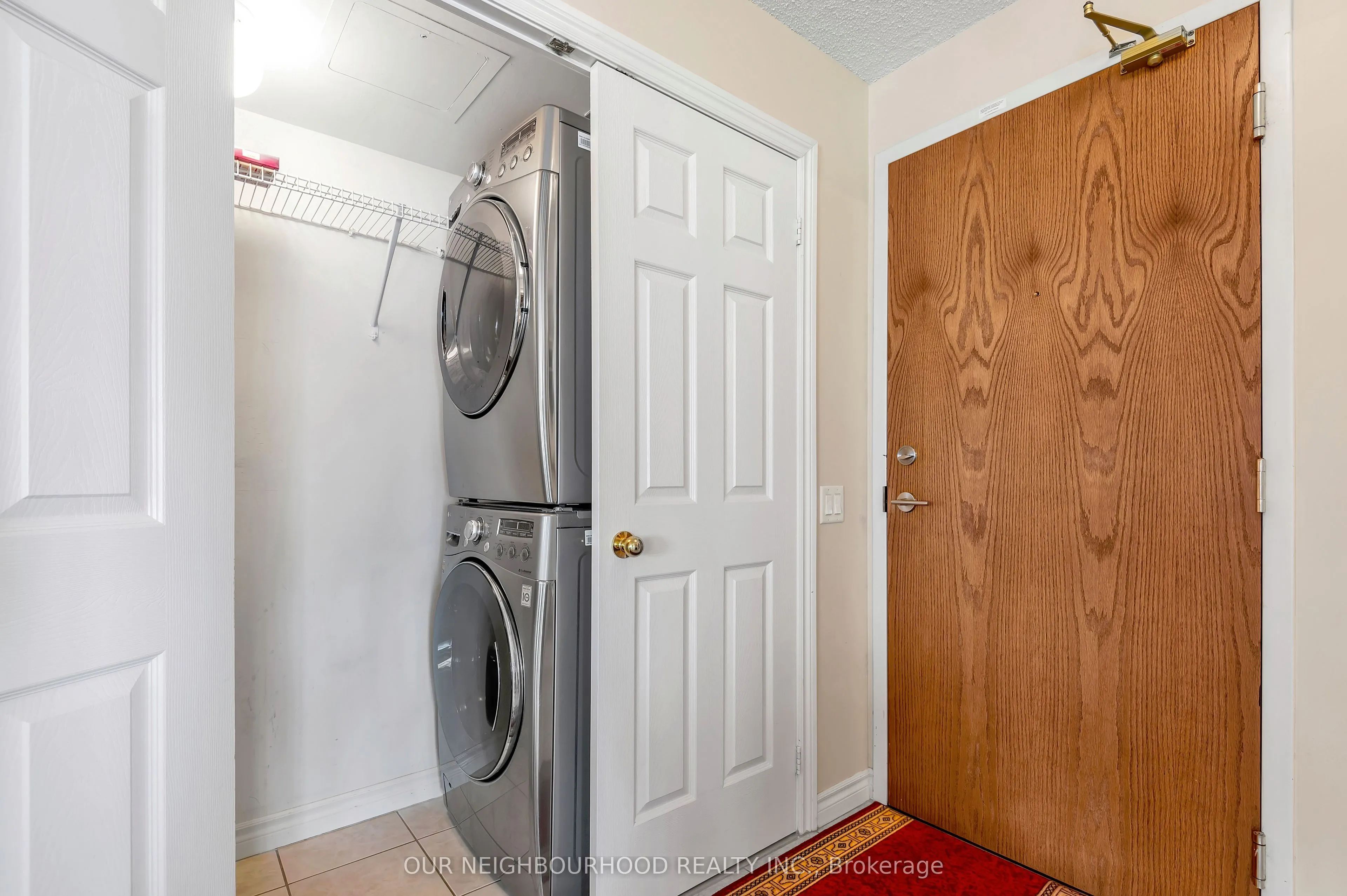 1720 Eglinton Avenue E, #813