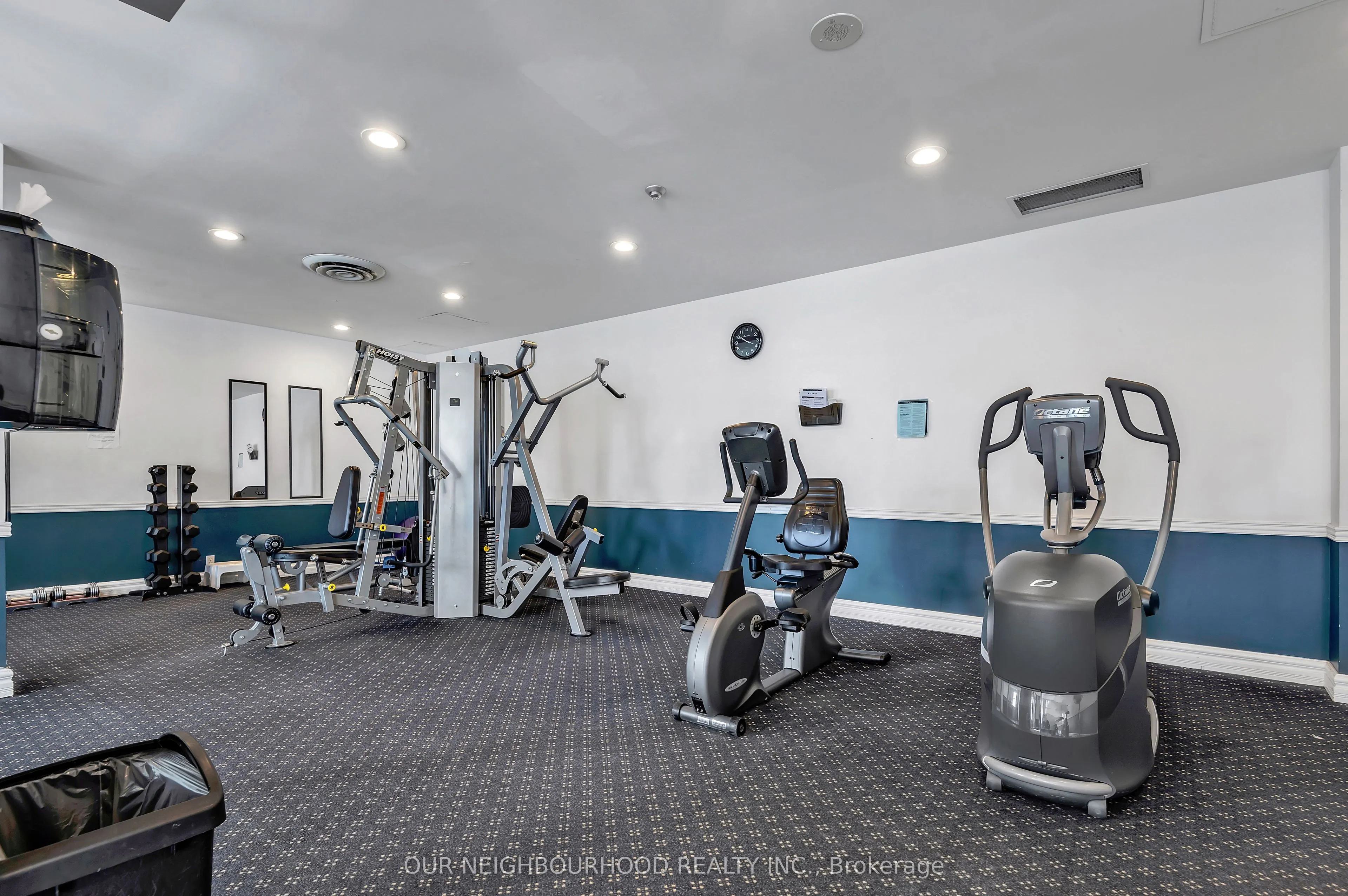1720 Eglinton Avenue E, #813