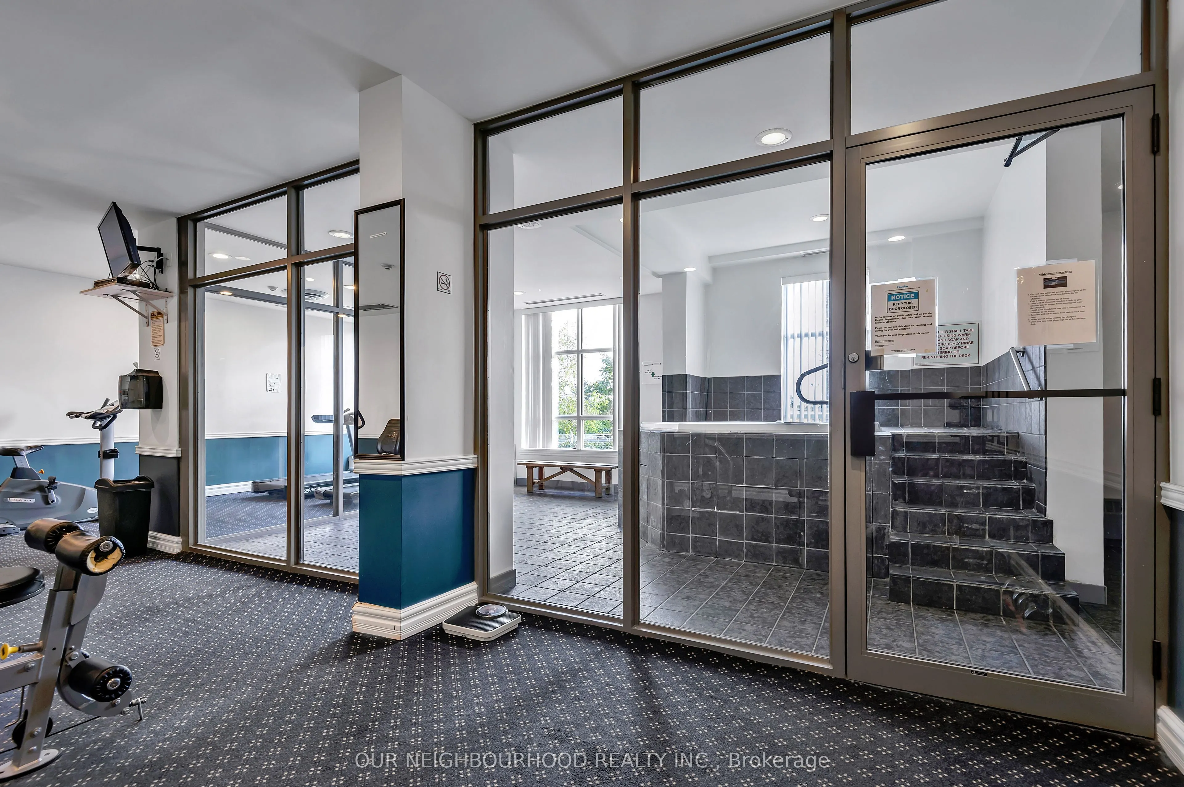 1720 Eglinton Avenue E, #813