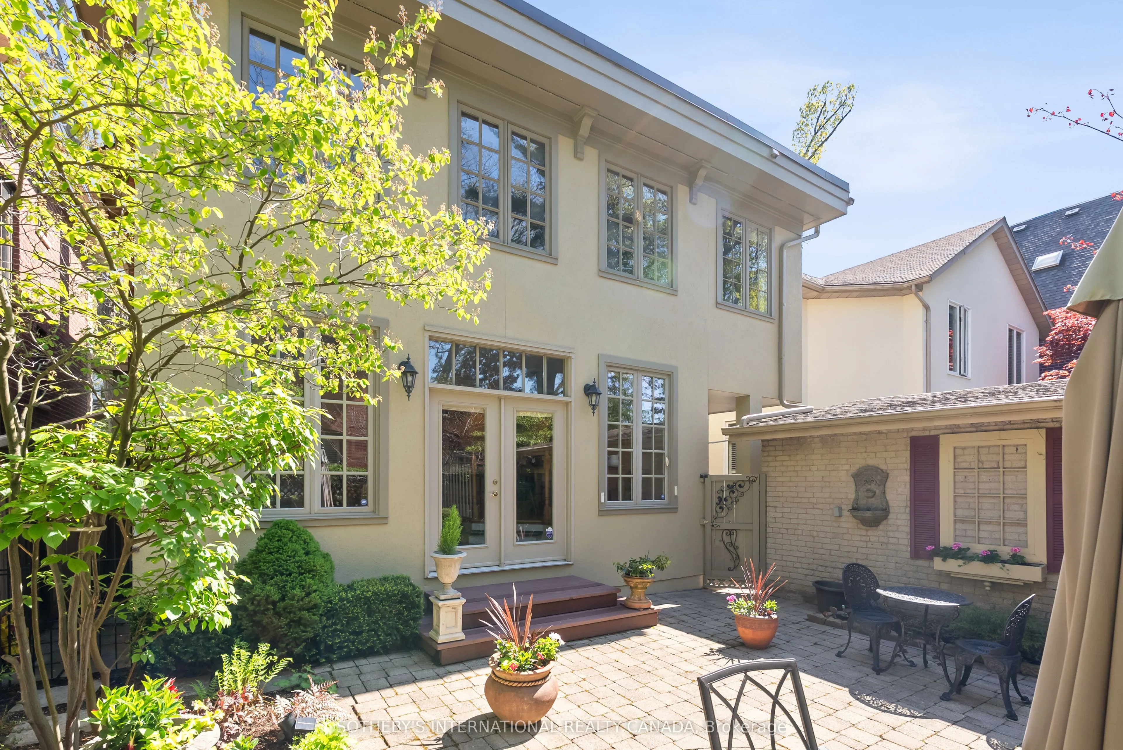 238 Rose Park Drive