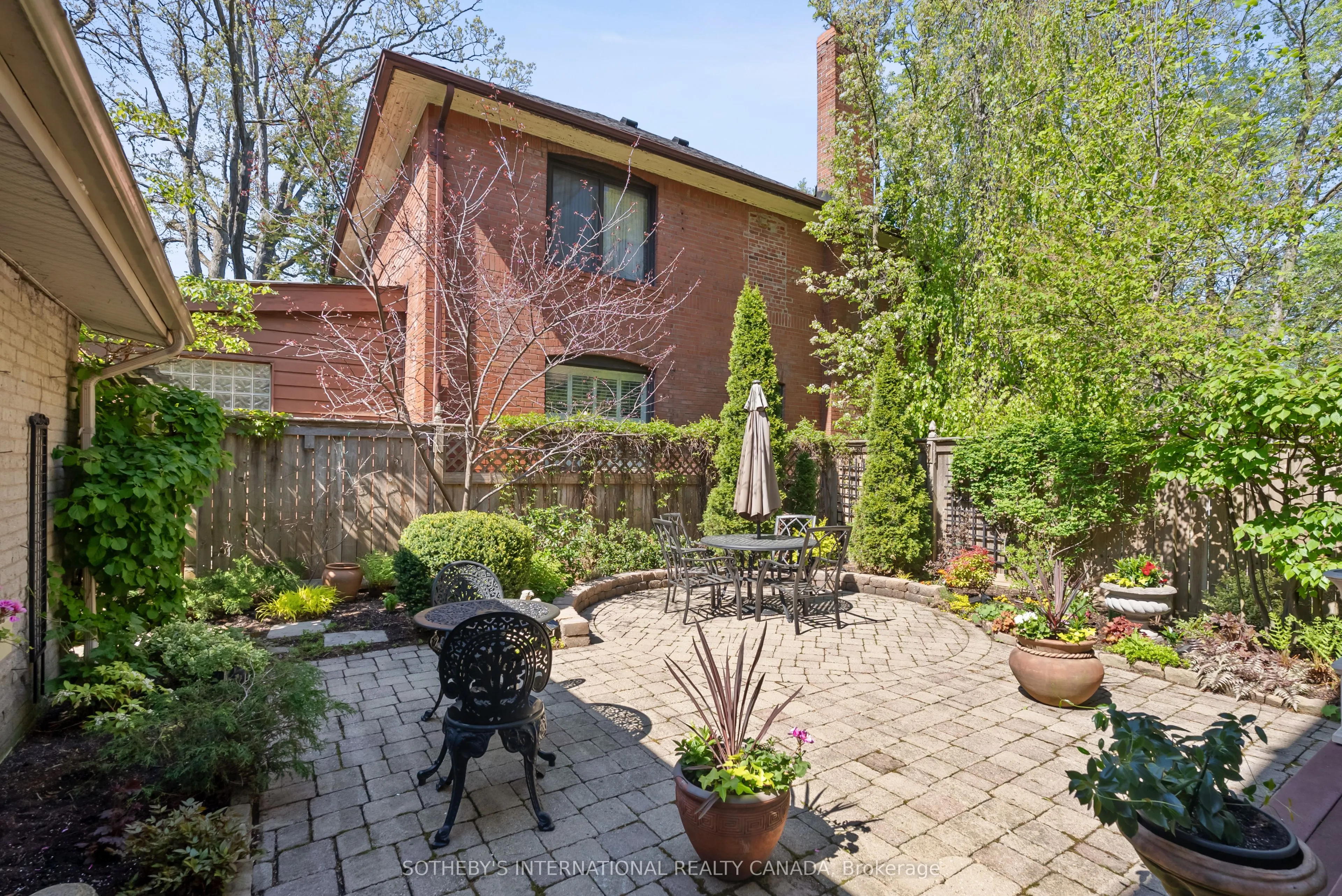 238 Rose Park Drive
