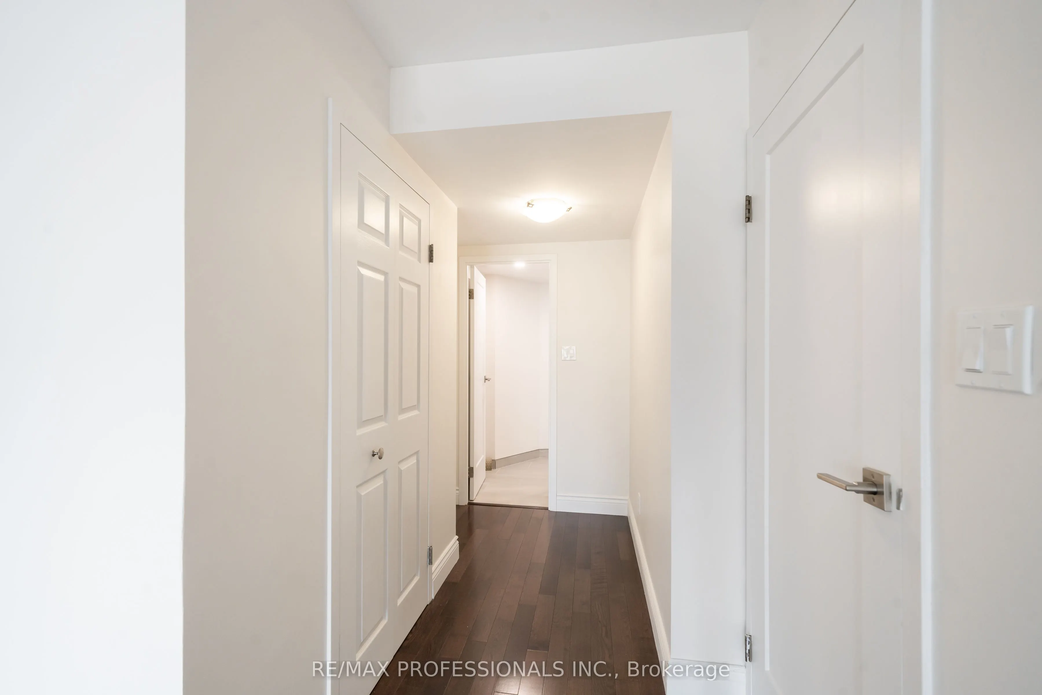 25 The Esplanade, #2302