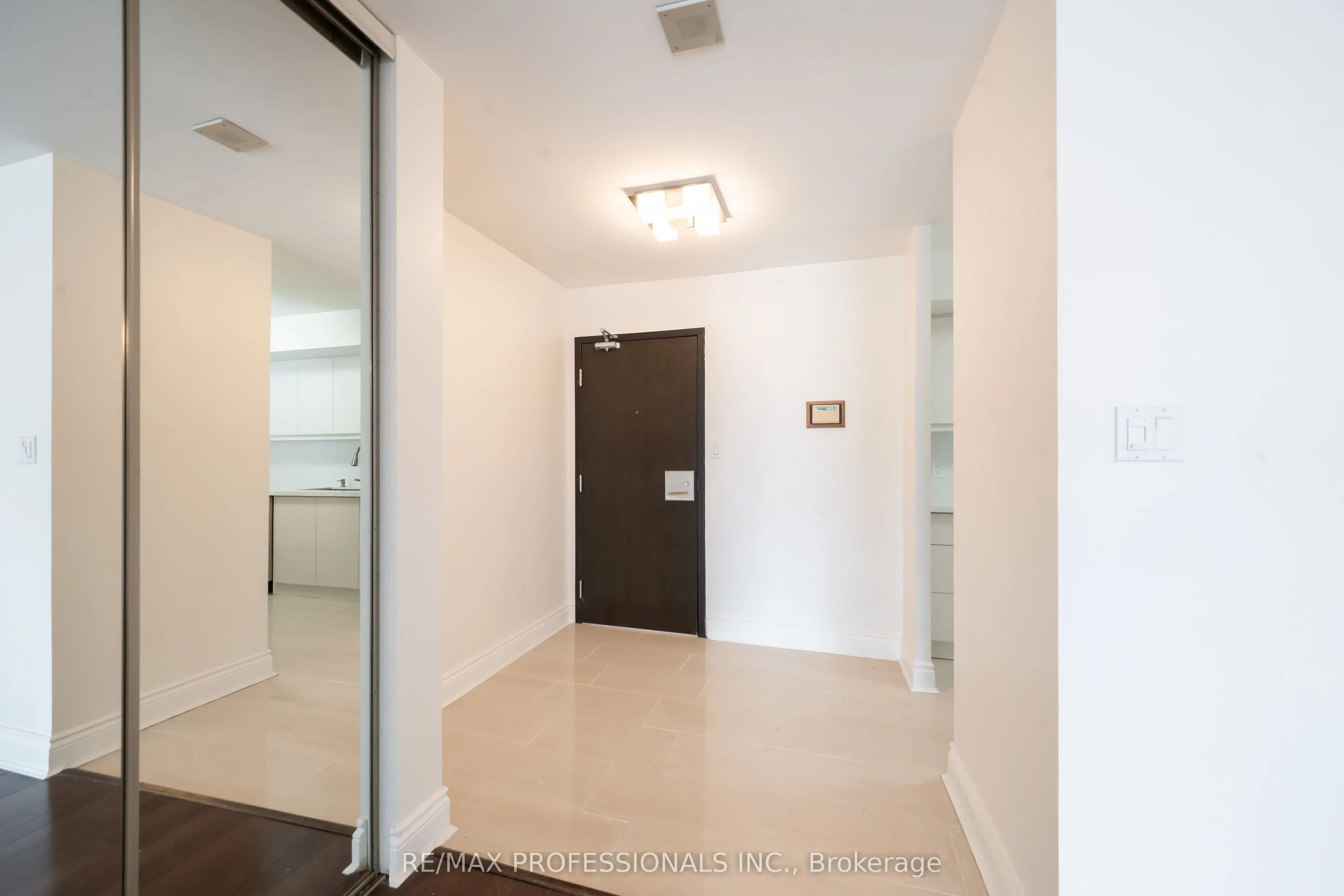 25 The Esplanade, #2302