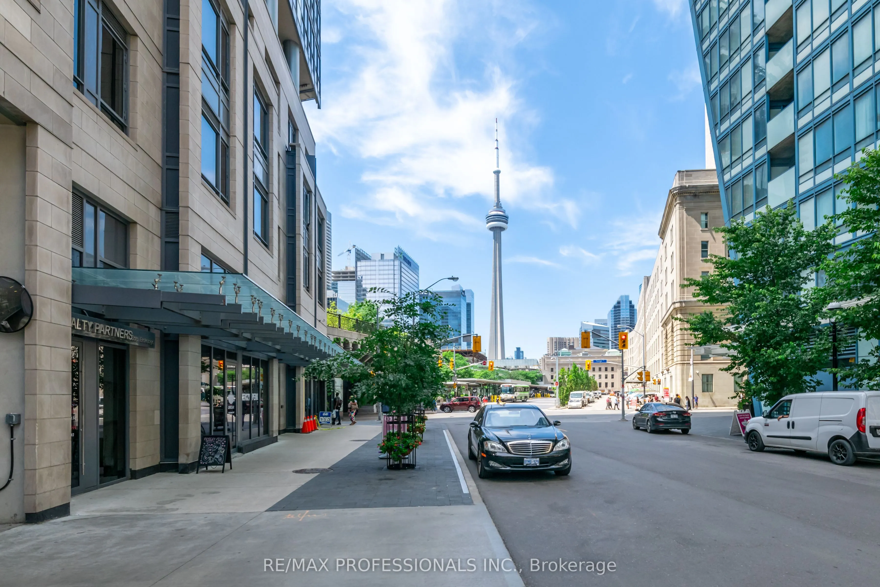 25 The Esplanade, #2302