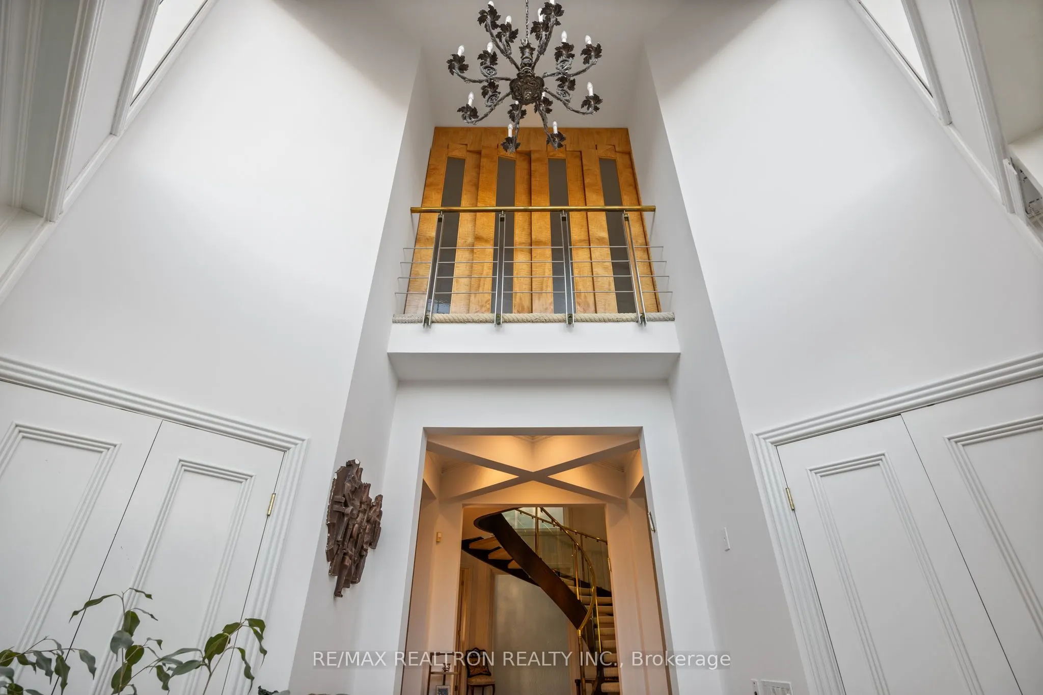 83 Hillmount Avenue