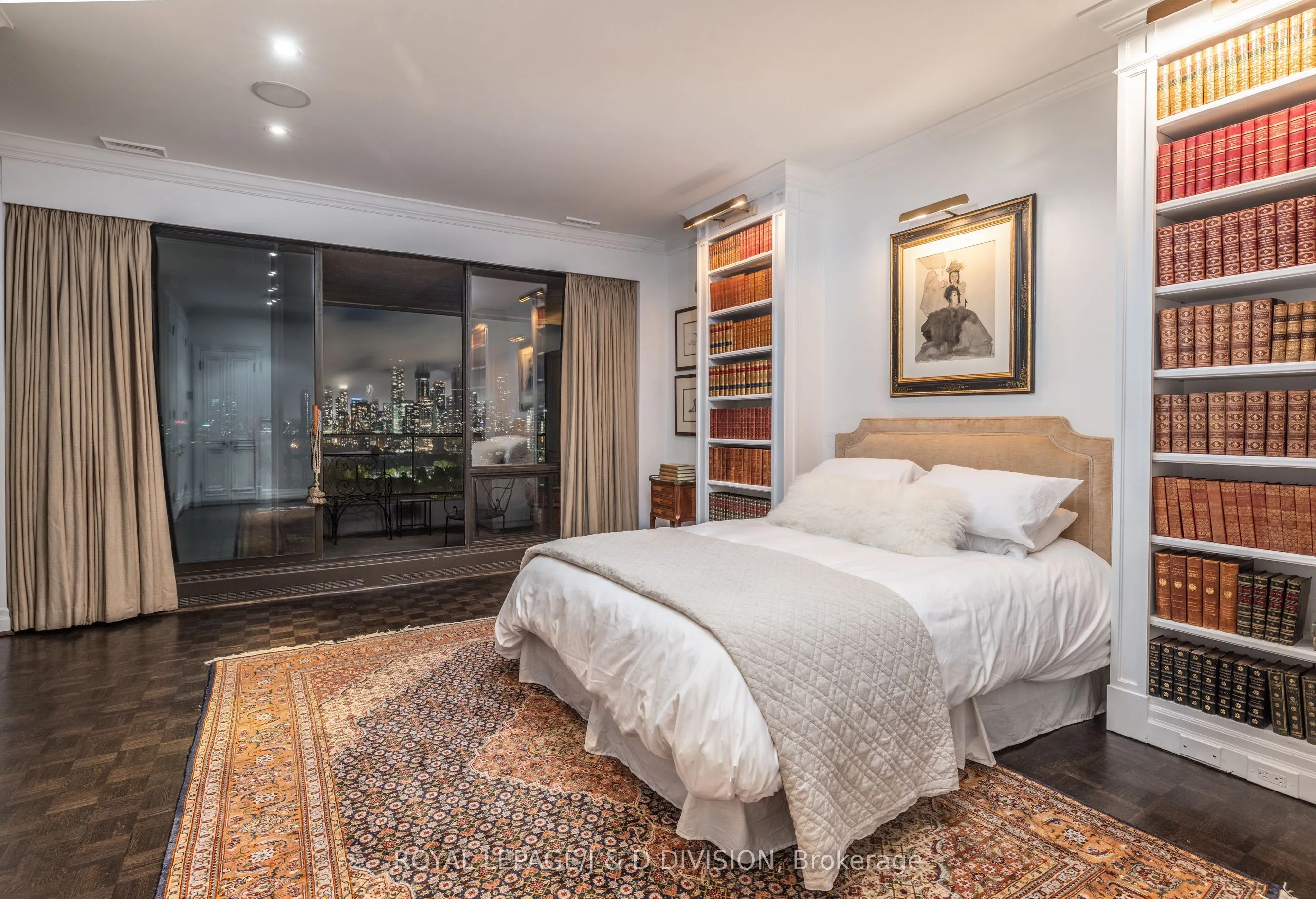 20 Avoca Avenue, #2004