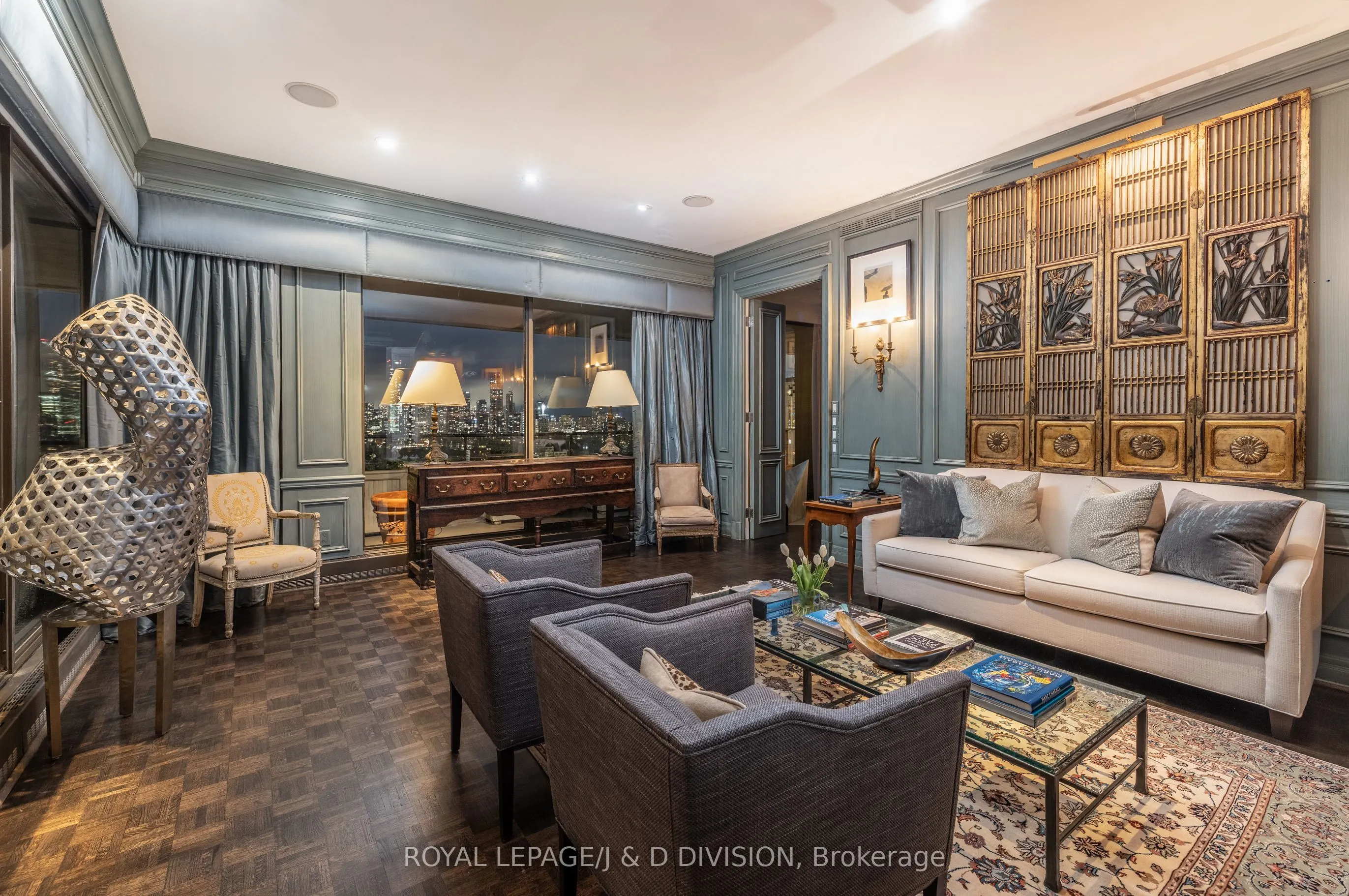 20 Avoca Avenue, #2004