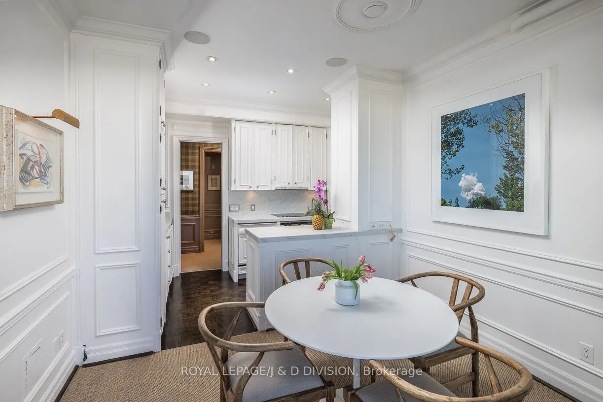 20 Avoca Avenue, #2004