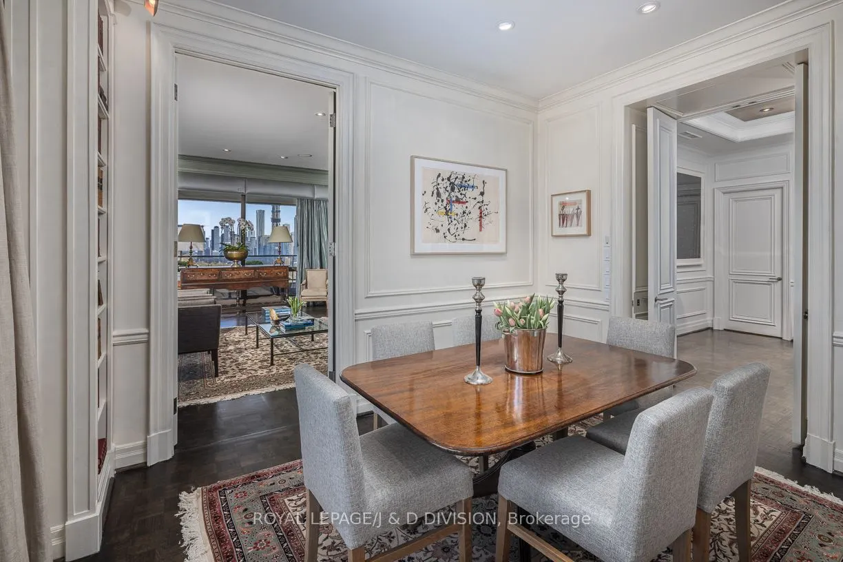 20 Avoca Avenue, #2004