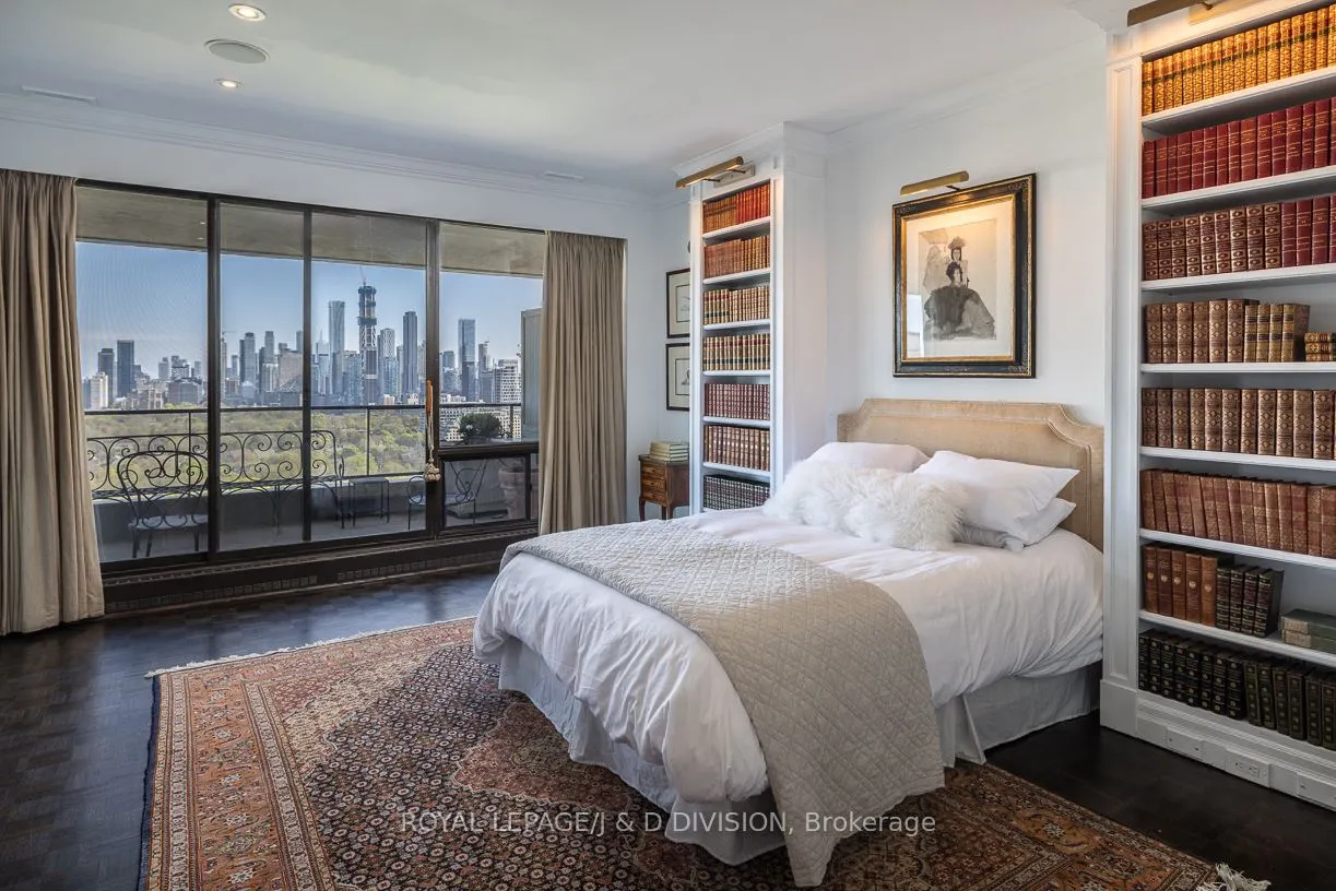 20 Avoca Avenue, #2004