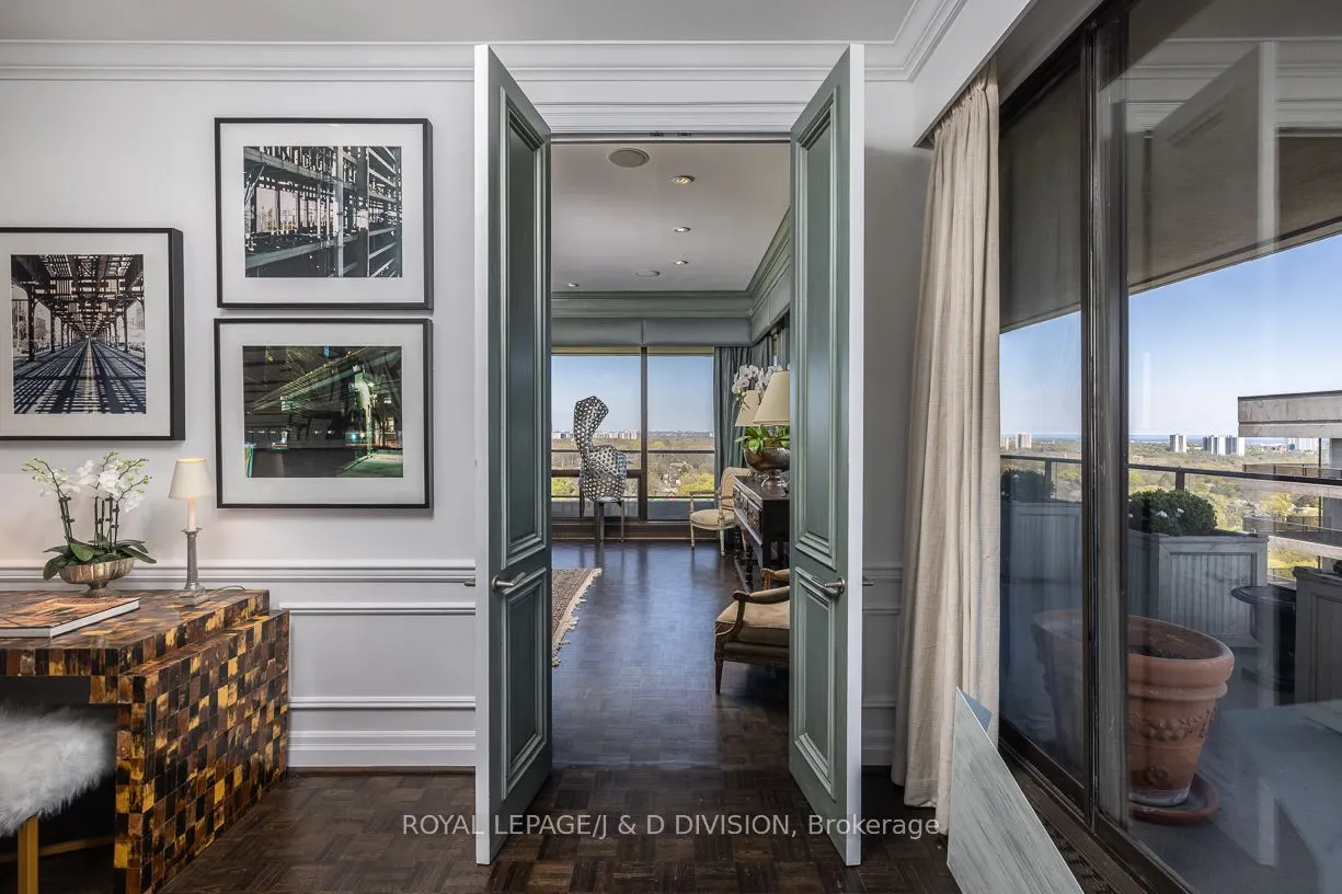 20 Avoca Avenue, #2004
