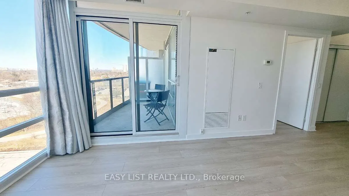 5740 Yonge Street, #903