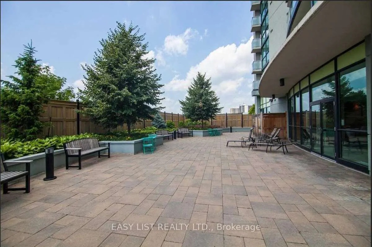 5740 Yonge Street, #903