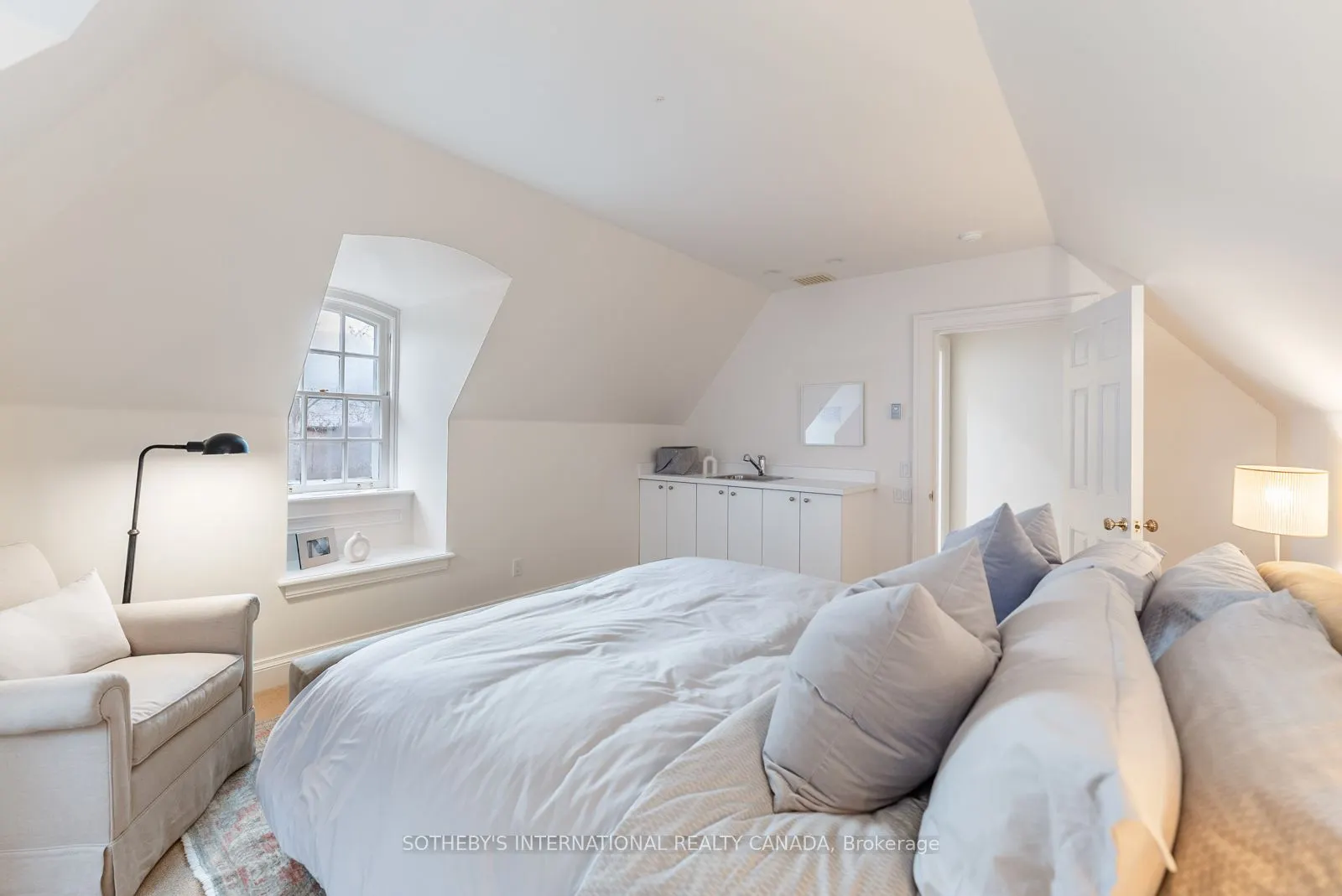 52 Rosedale Road