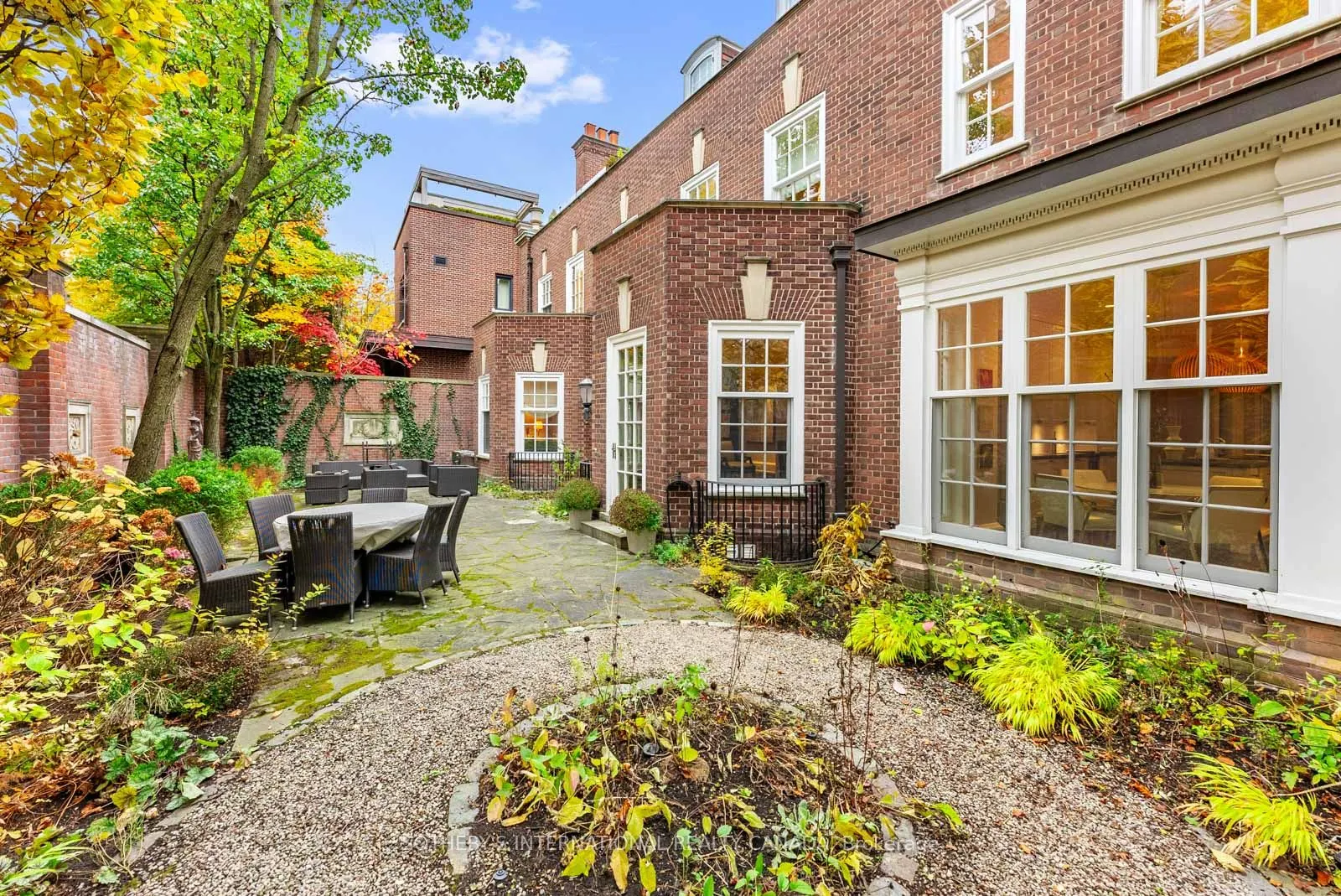 52 Rosedale Road