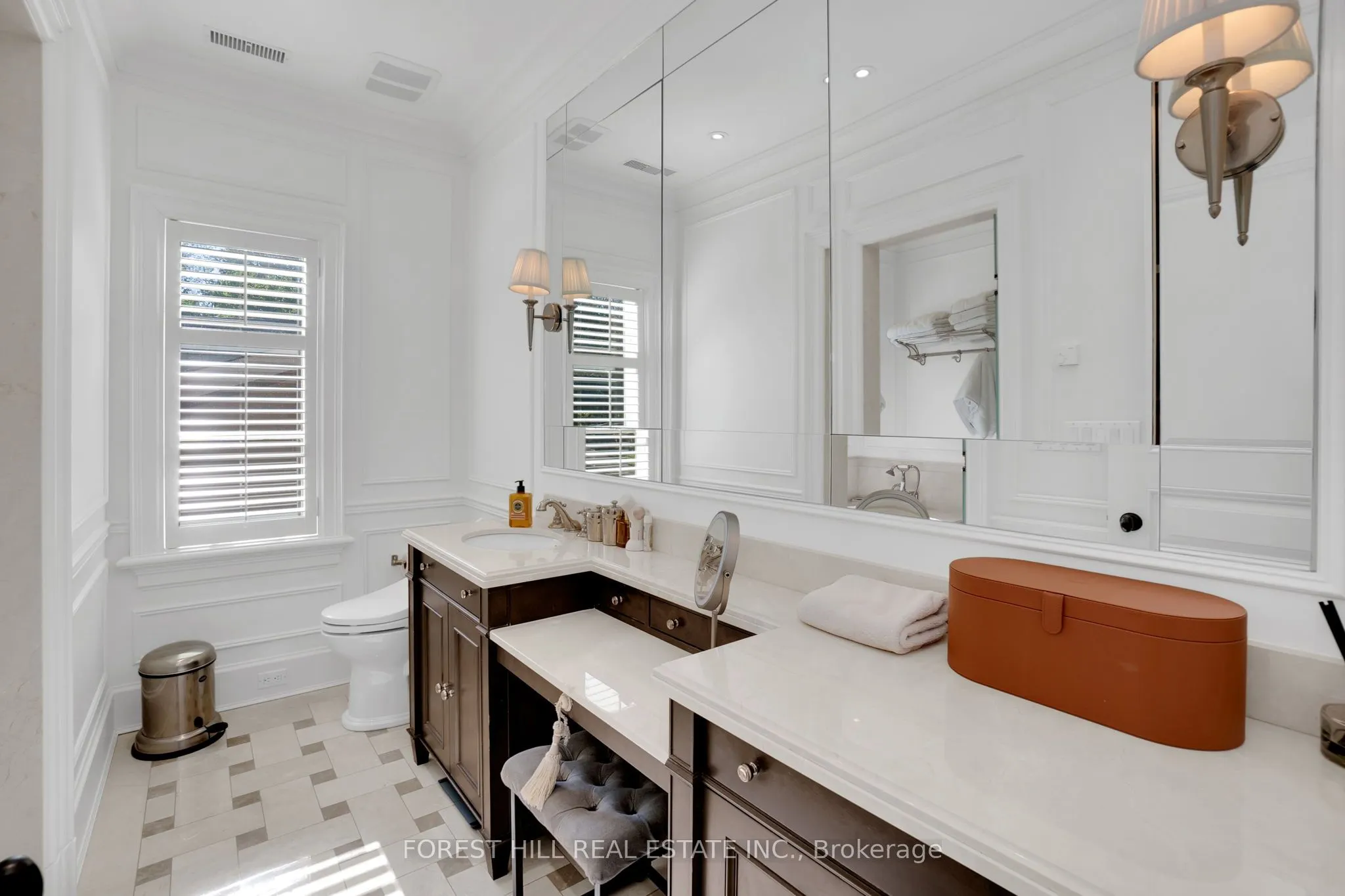 102 Sandringham Drive