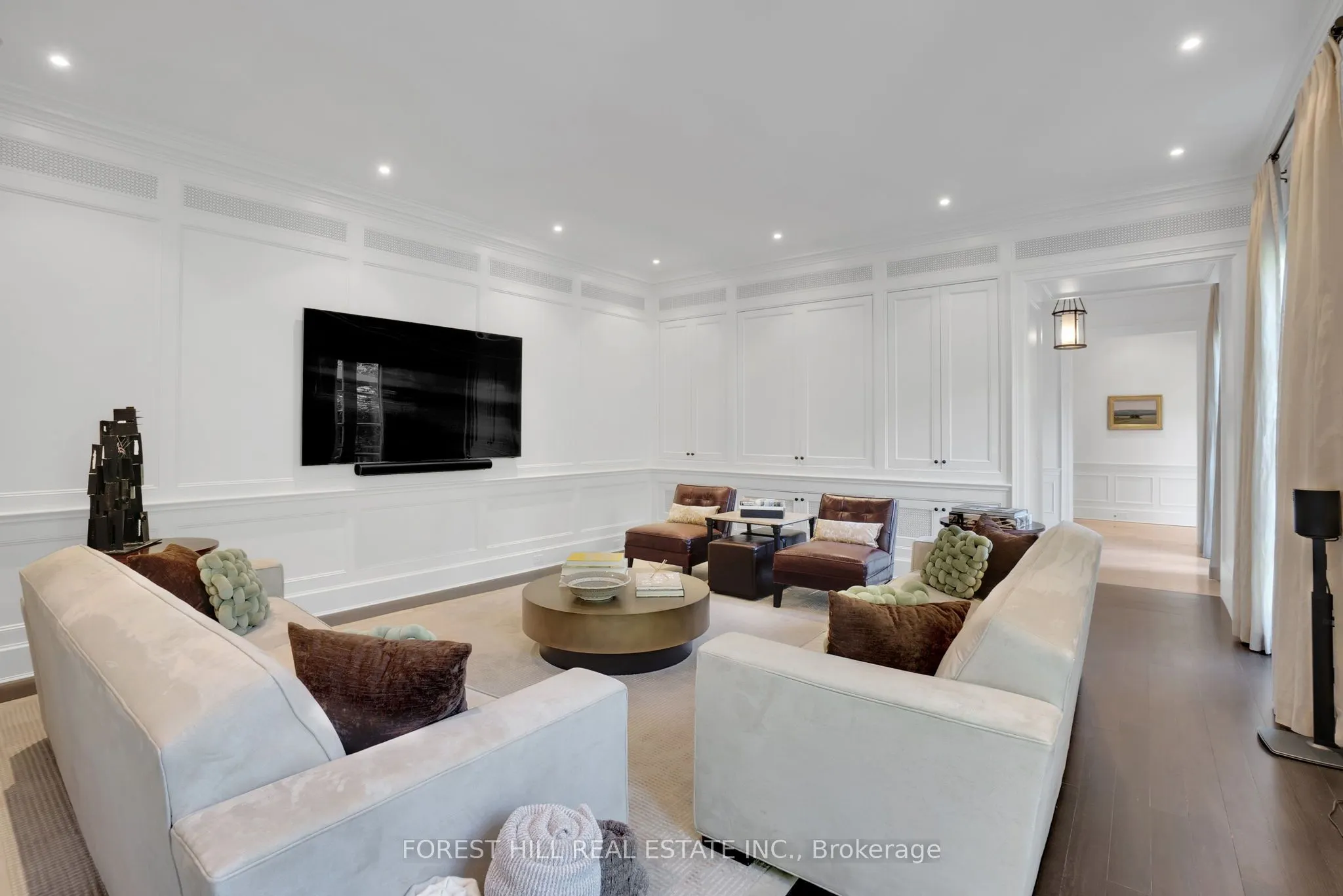 102 Sandringham Drive