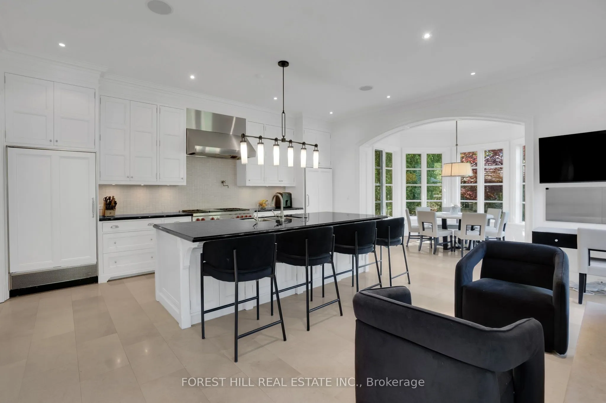 102 Sandringham Drive