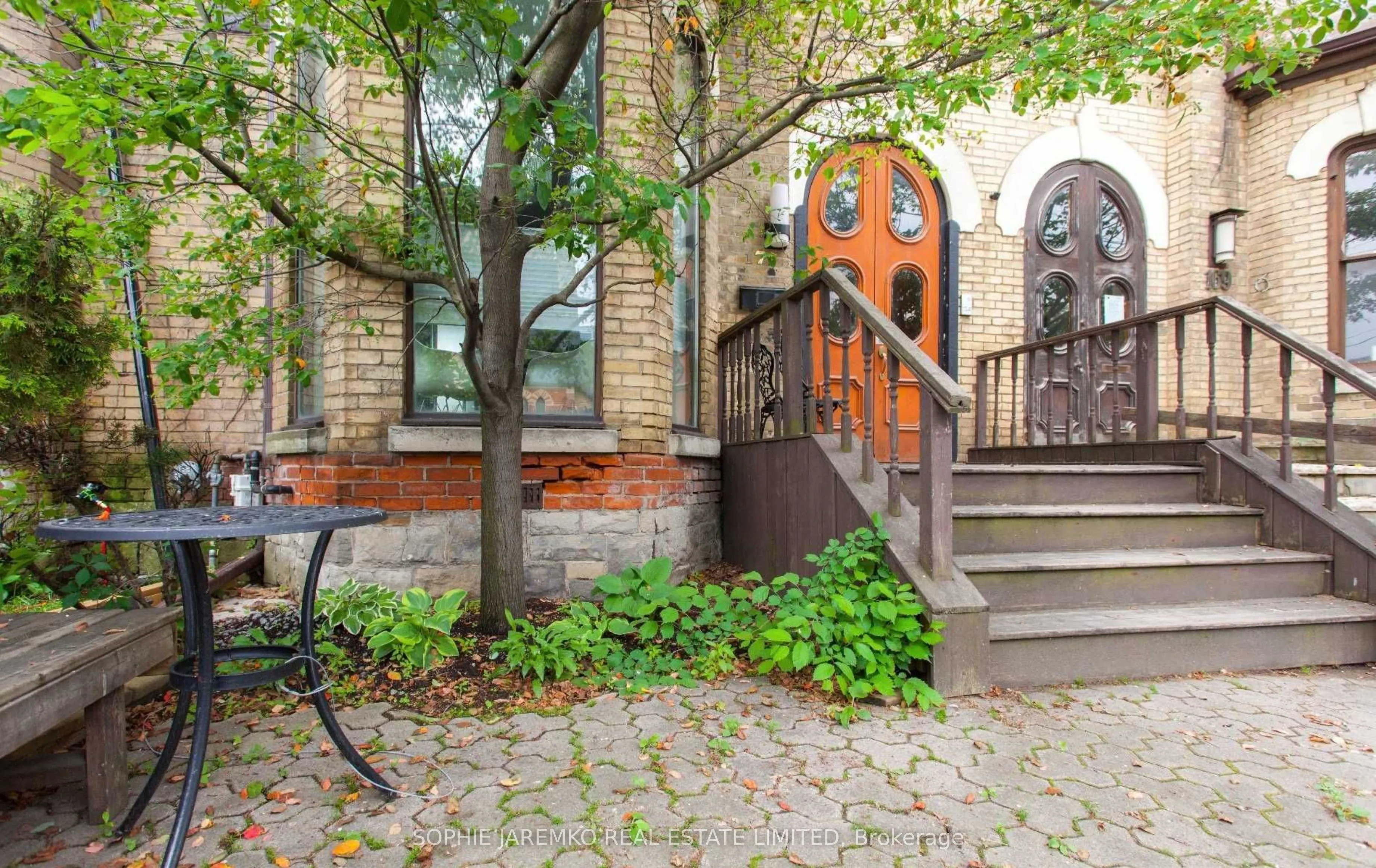171 Carlton Street, #2