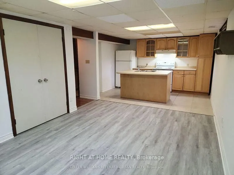 12 caines Avenue, ## Lower