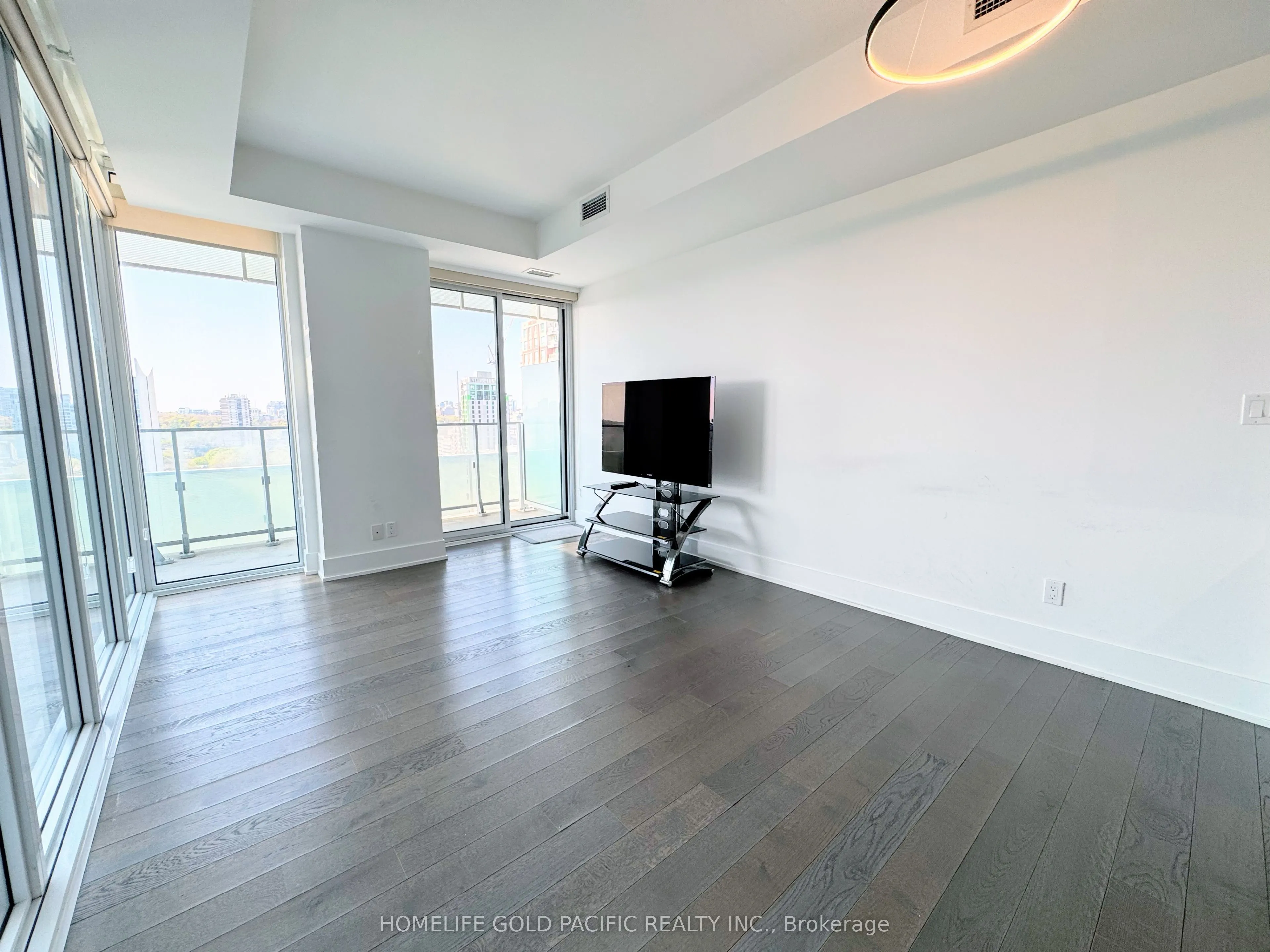 200 Bloor Street W, #1709