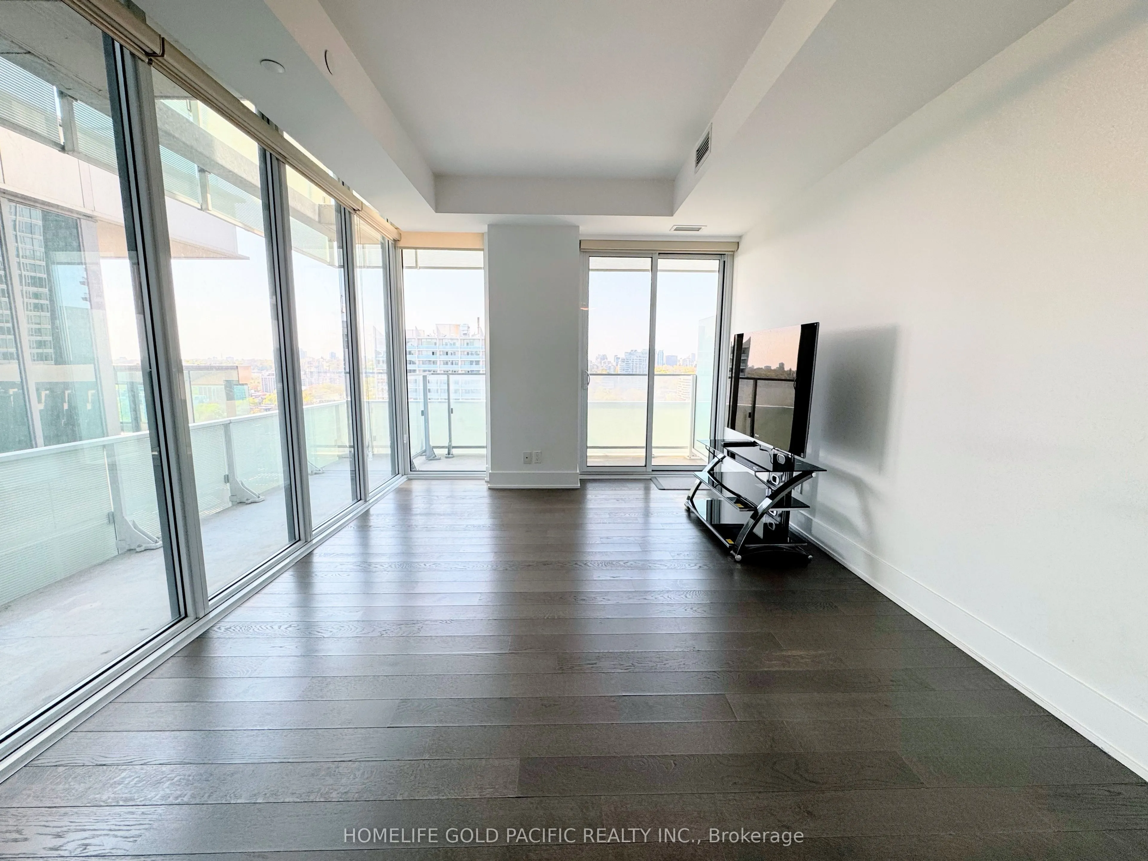 200 Bloor Street W, #1709