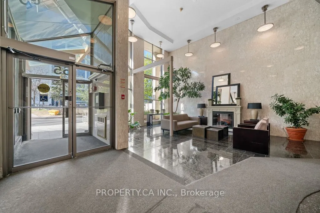 65 Scadding Avenue #608
