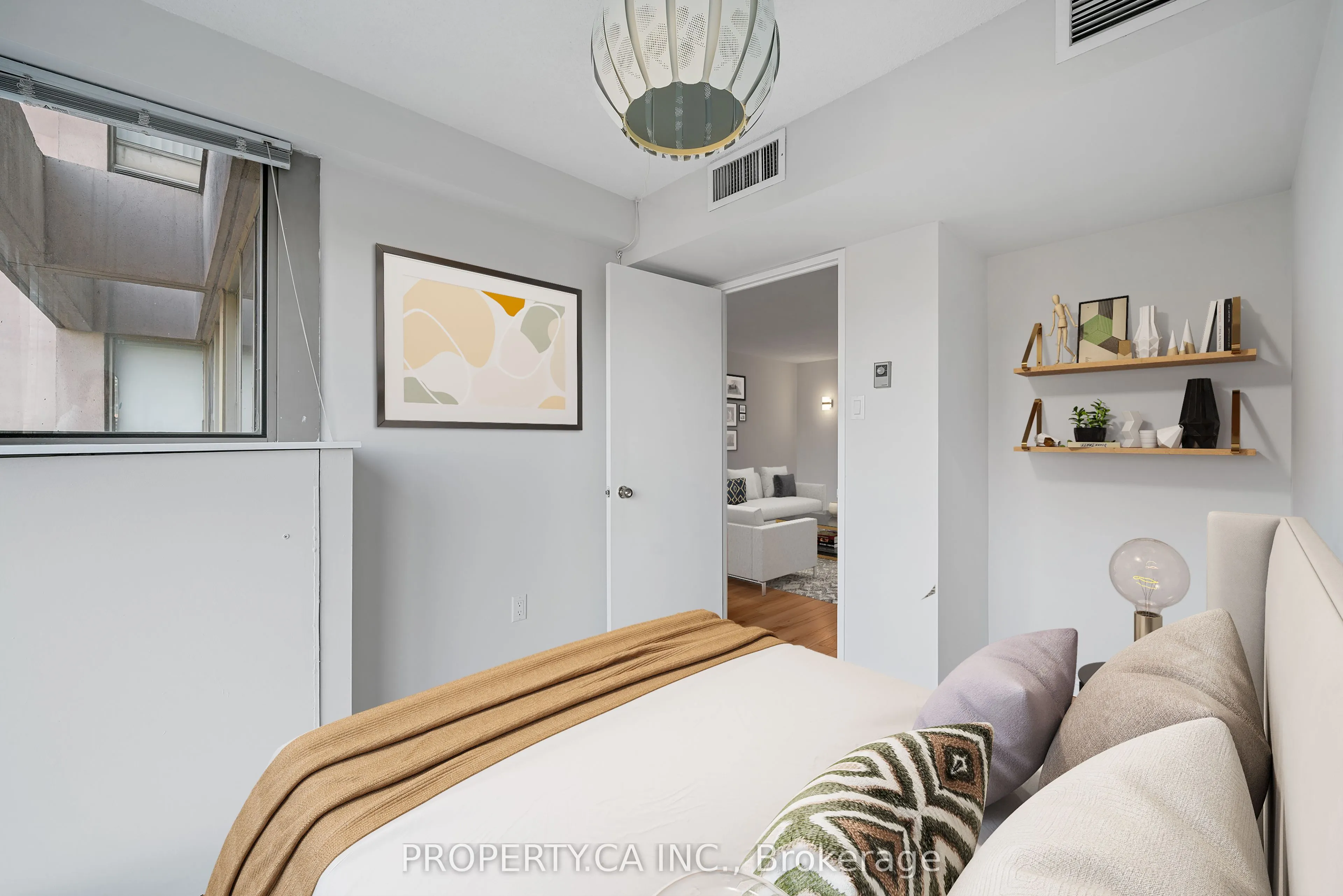 65 Scadding Avenue #608