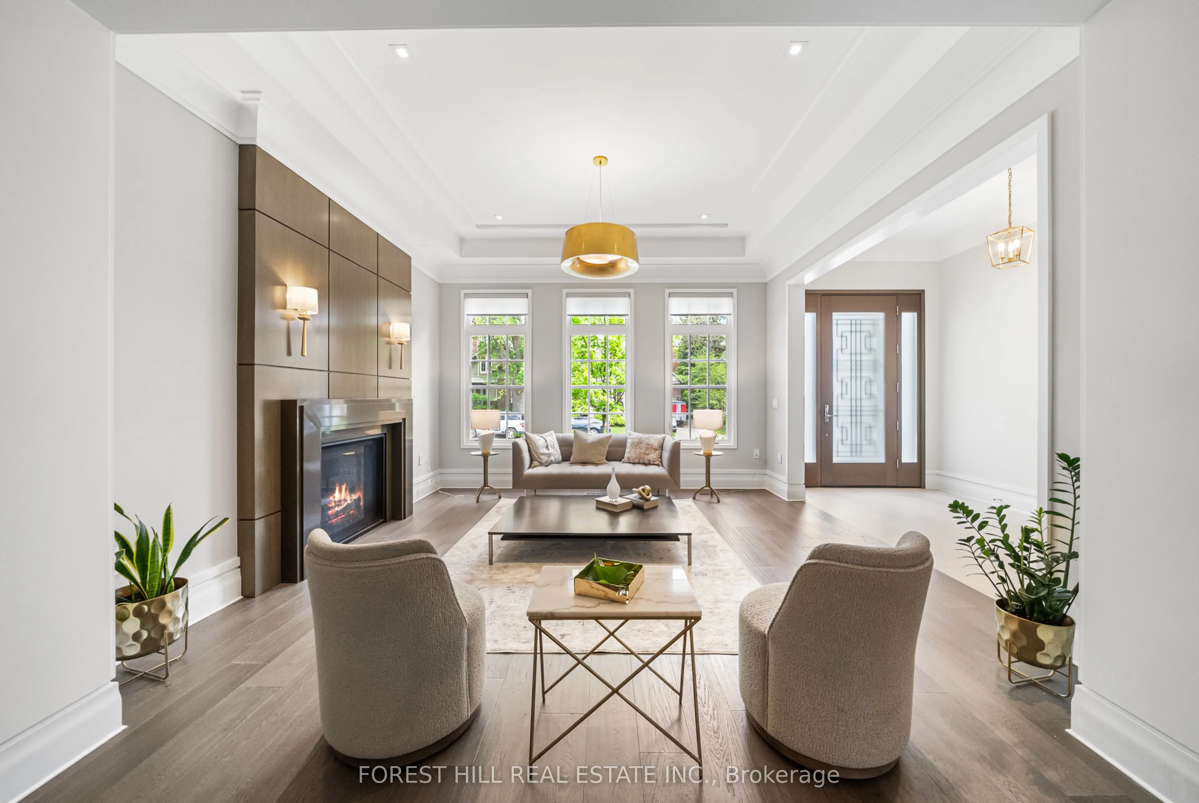 163 Cortleigh Boulevard