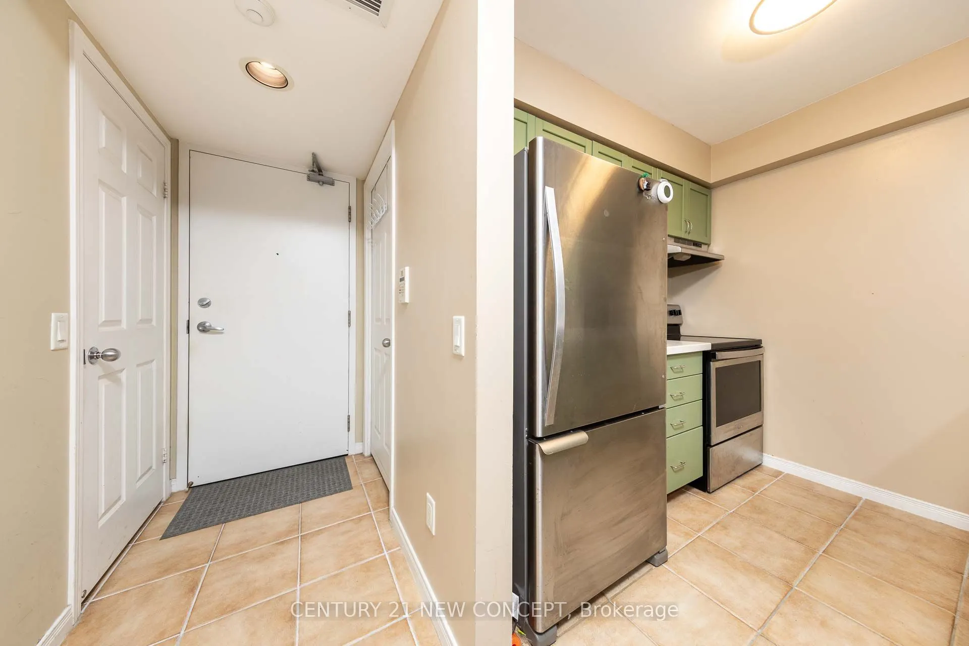 155 beecroft Road, #1112
