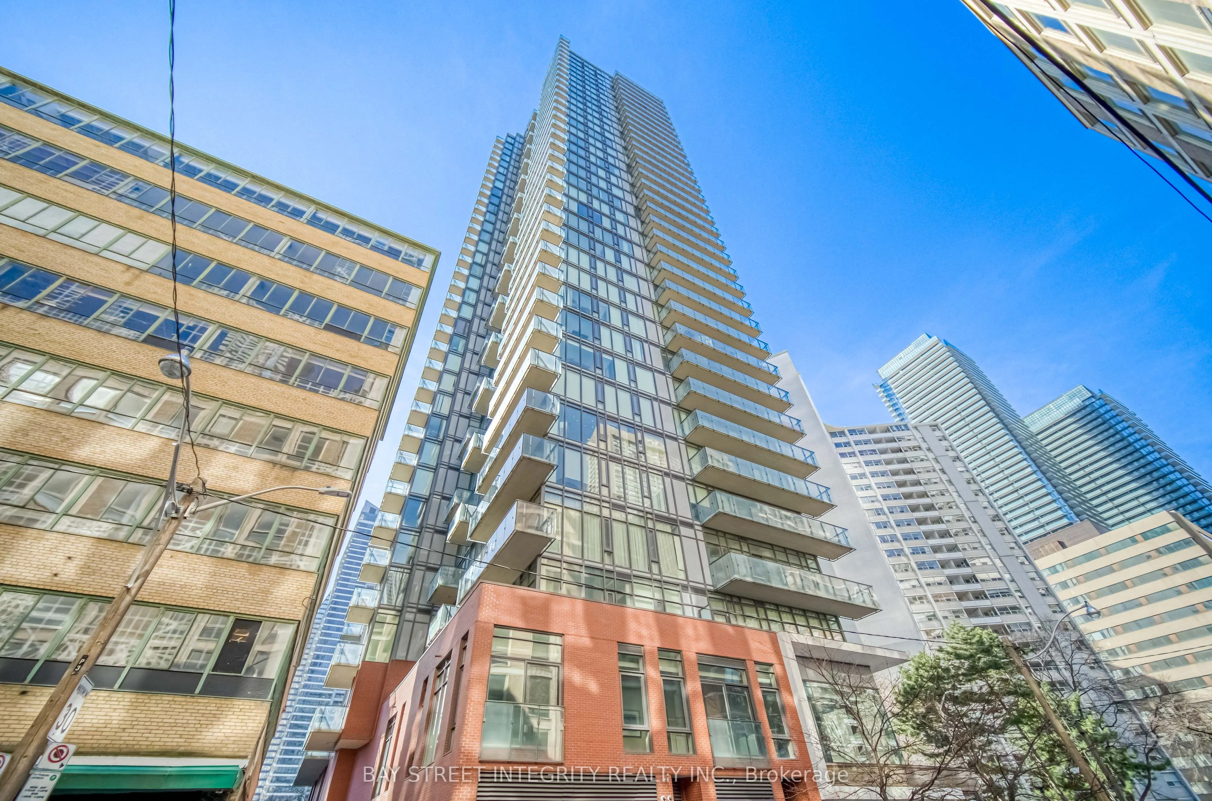 75 St Nicholas Street, #2105