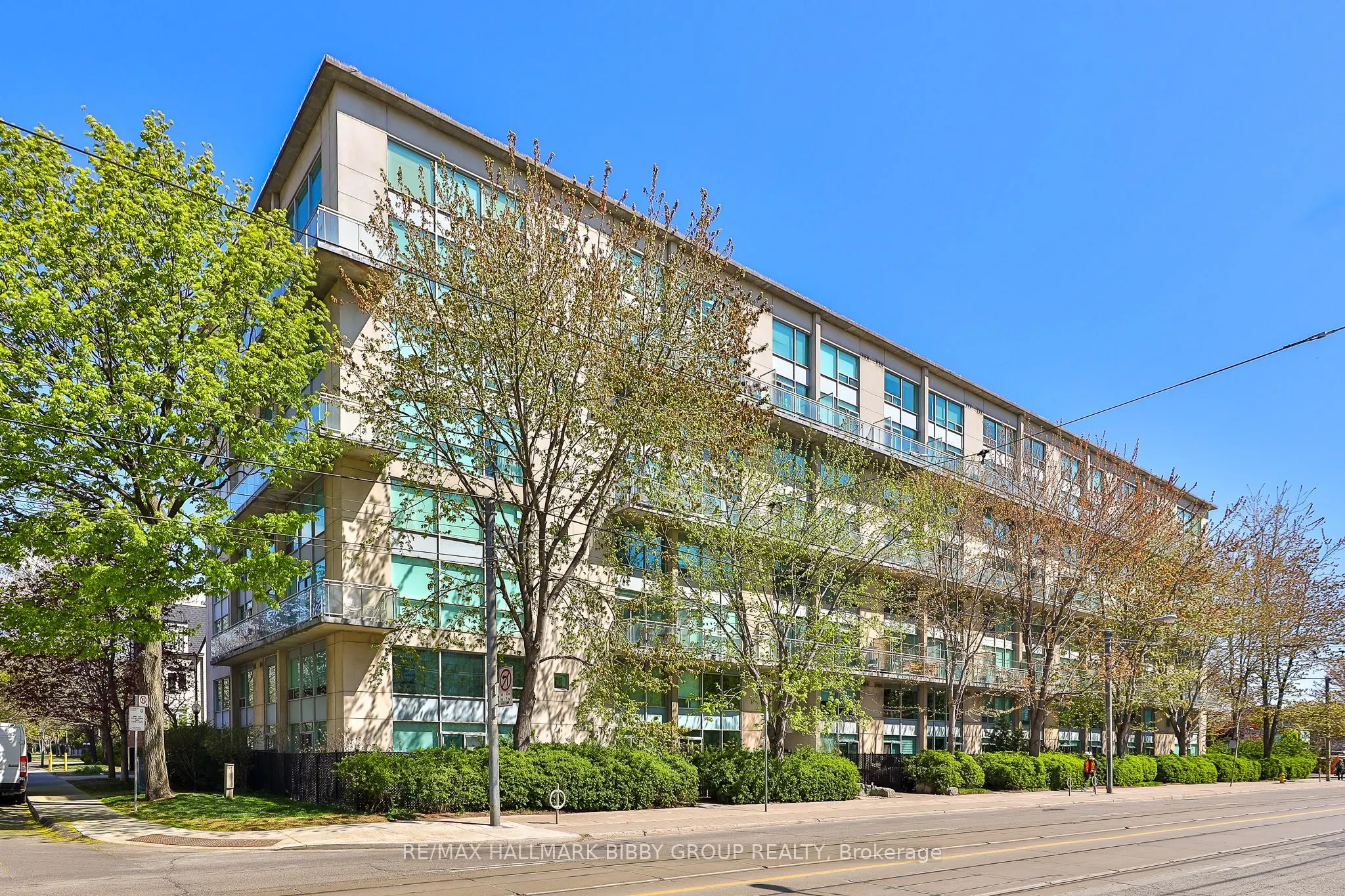 954 King Street W, #330