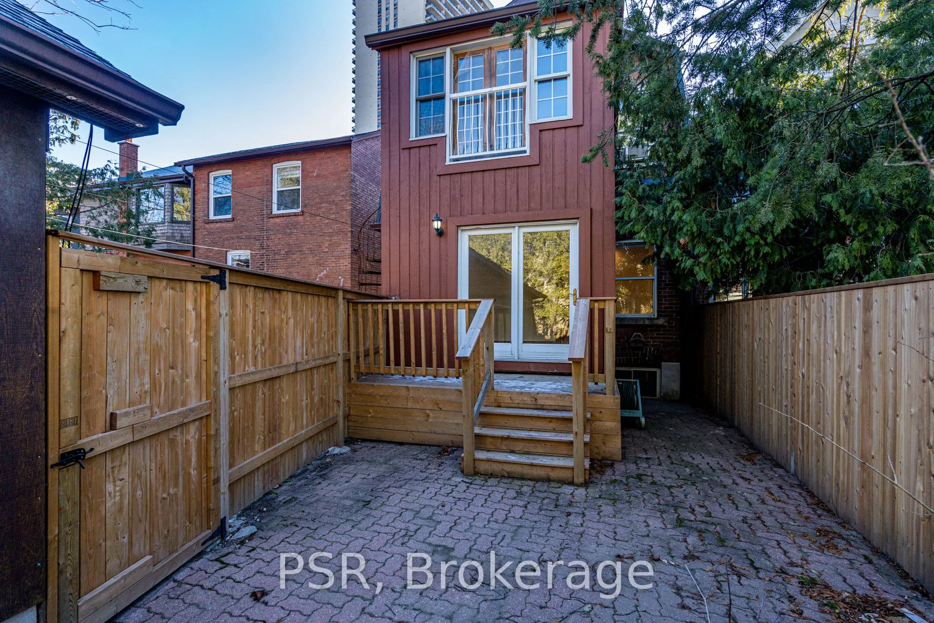 98 Roselawn Avenue