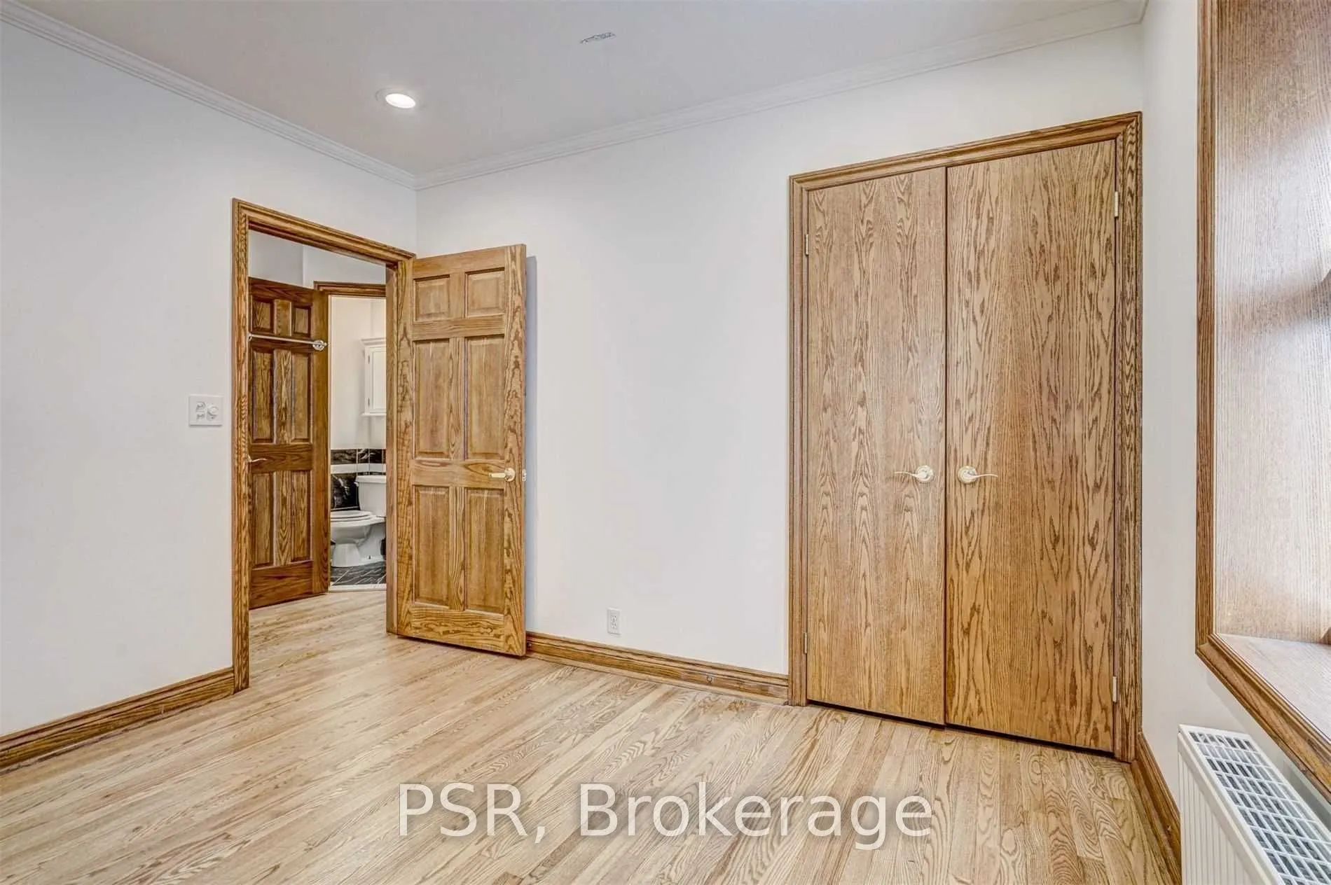 98 Roselawn Avenue