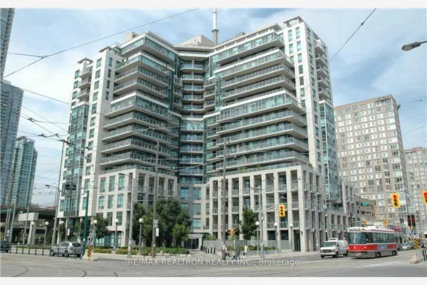 410 Queens Quay W