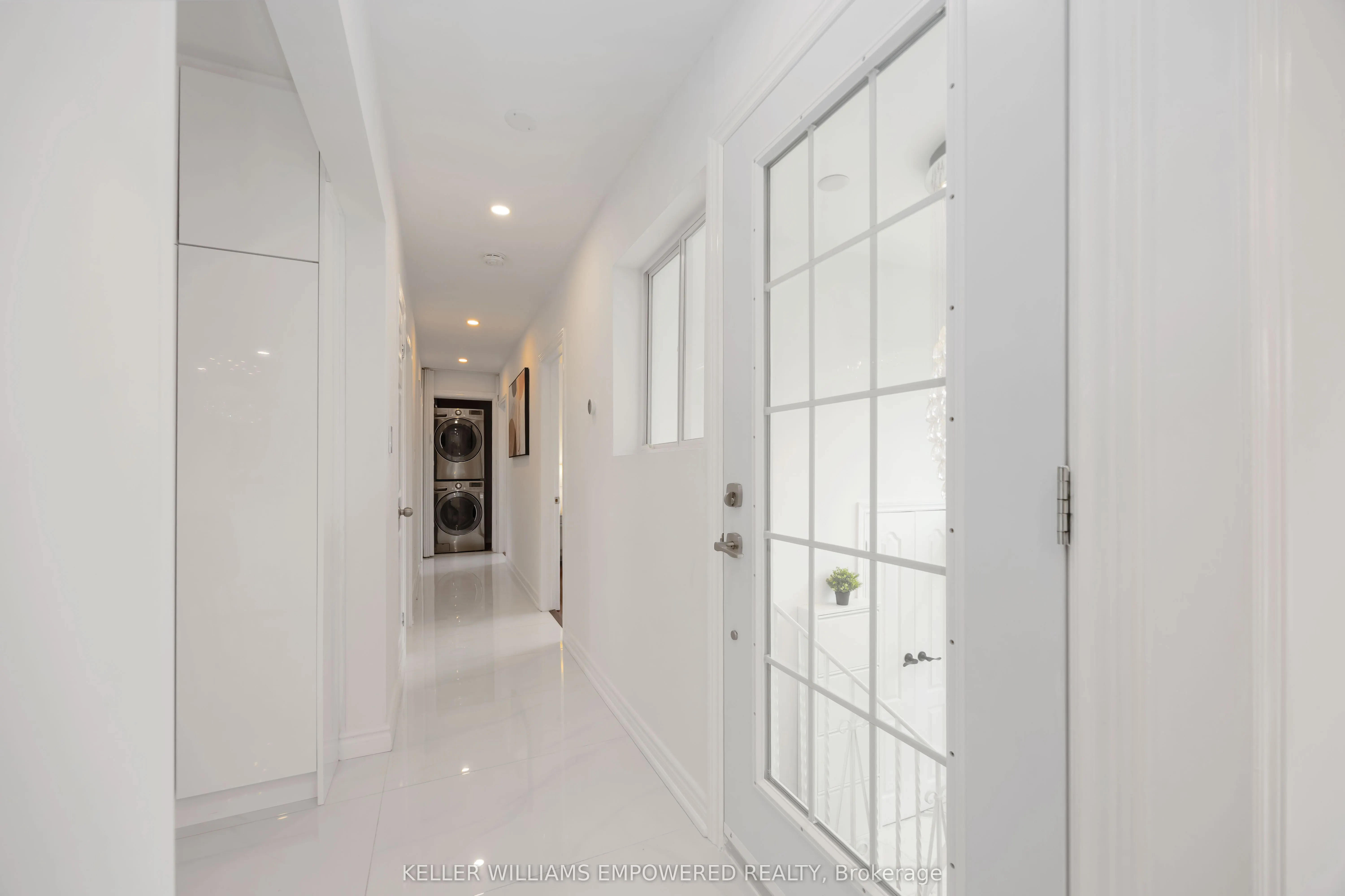 112 Kingslake Road