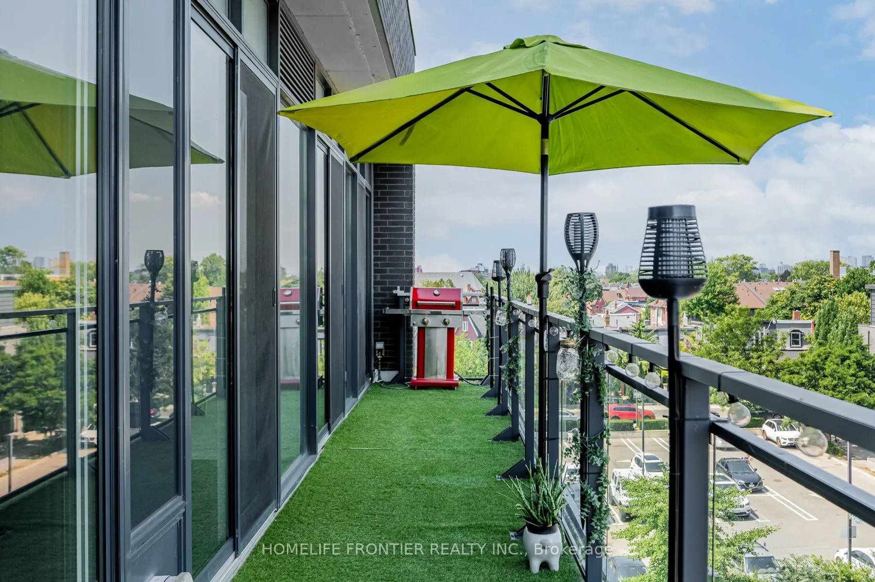 205 Manning Avenue, #415