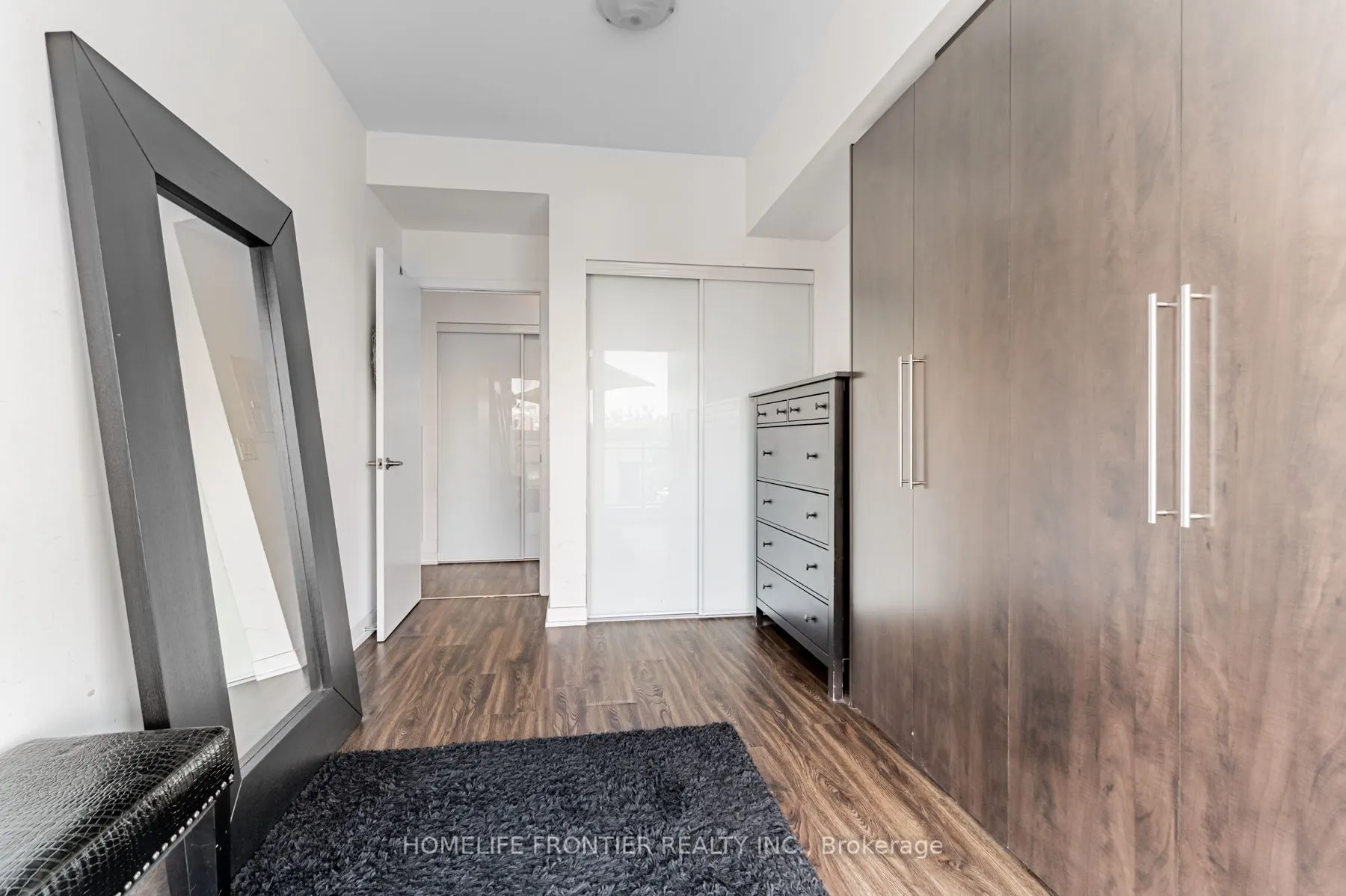 205 Manning Avenue, #415
