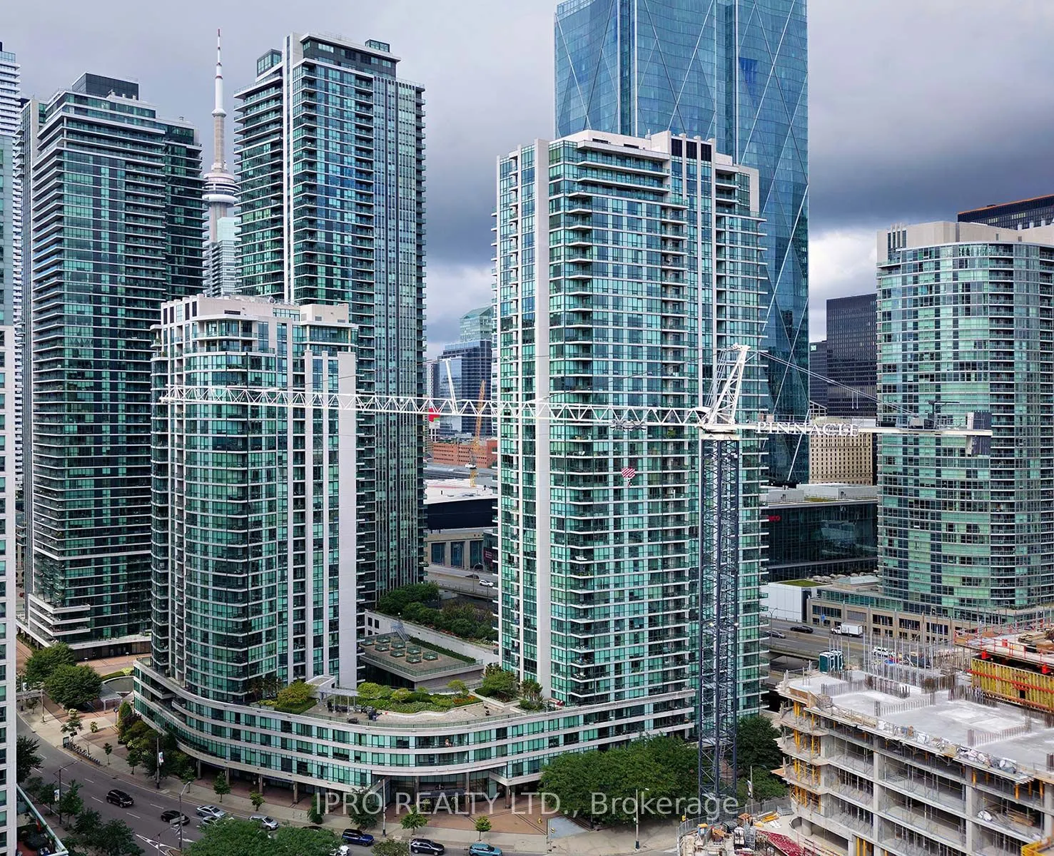 16 Yonge Street, #2007