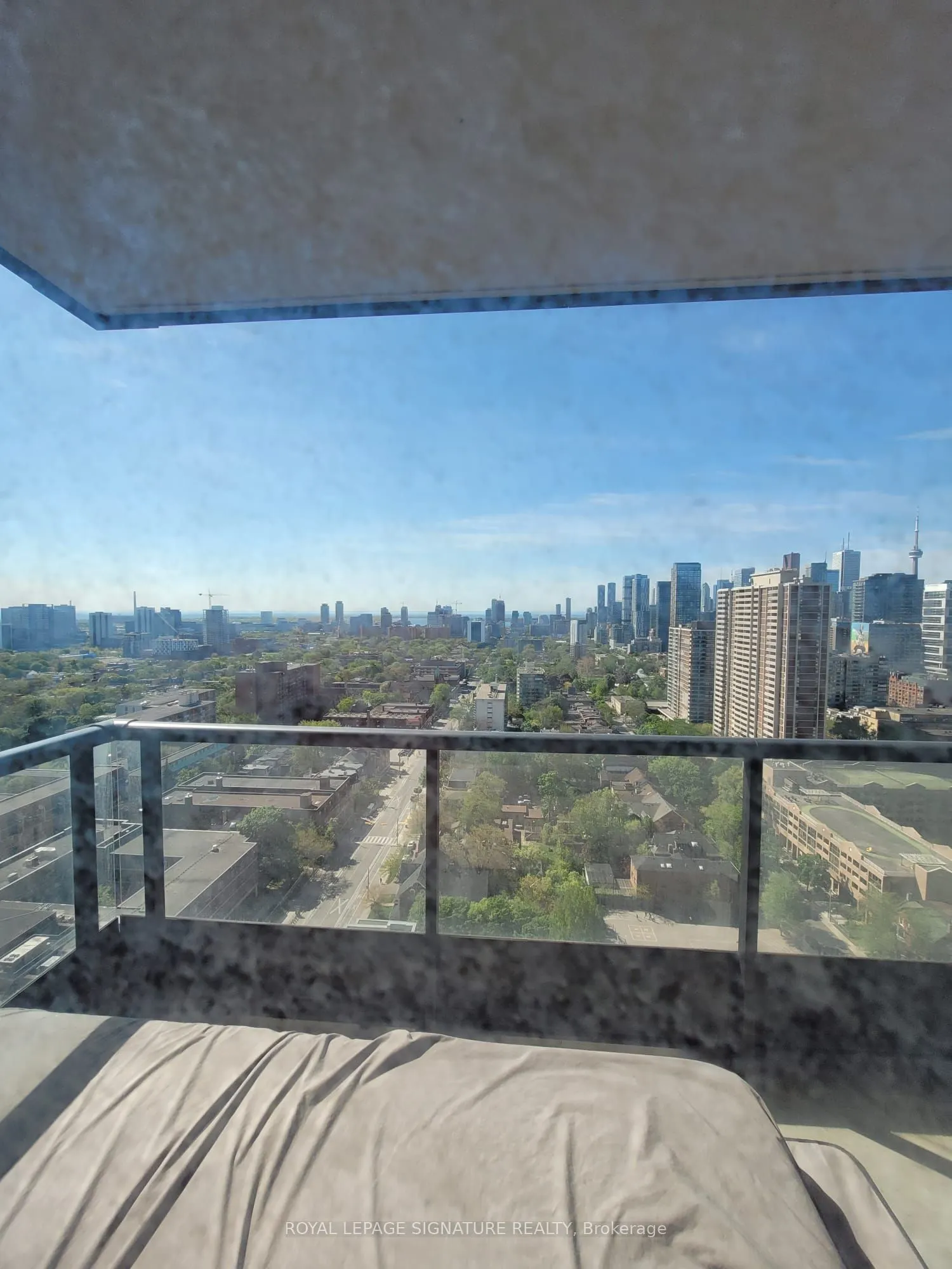 159 Wellesley Street E #2108