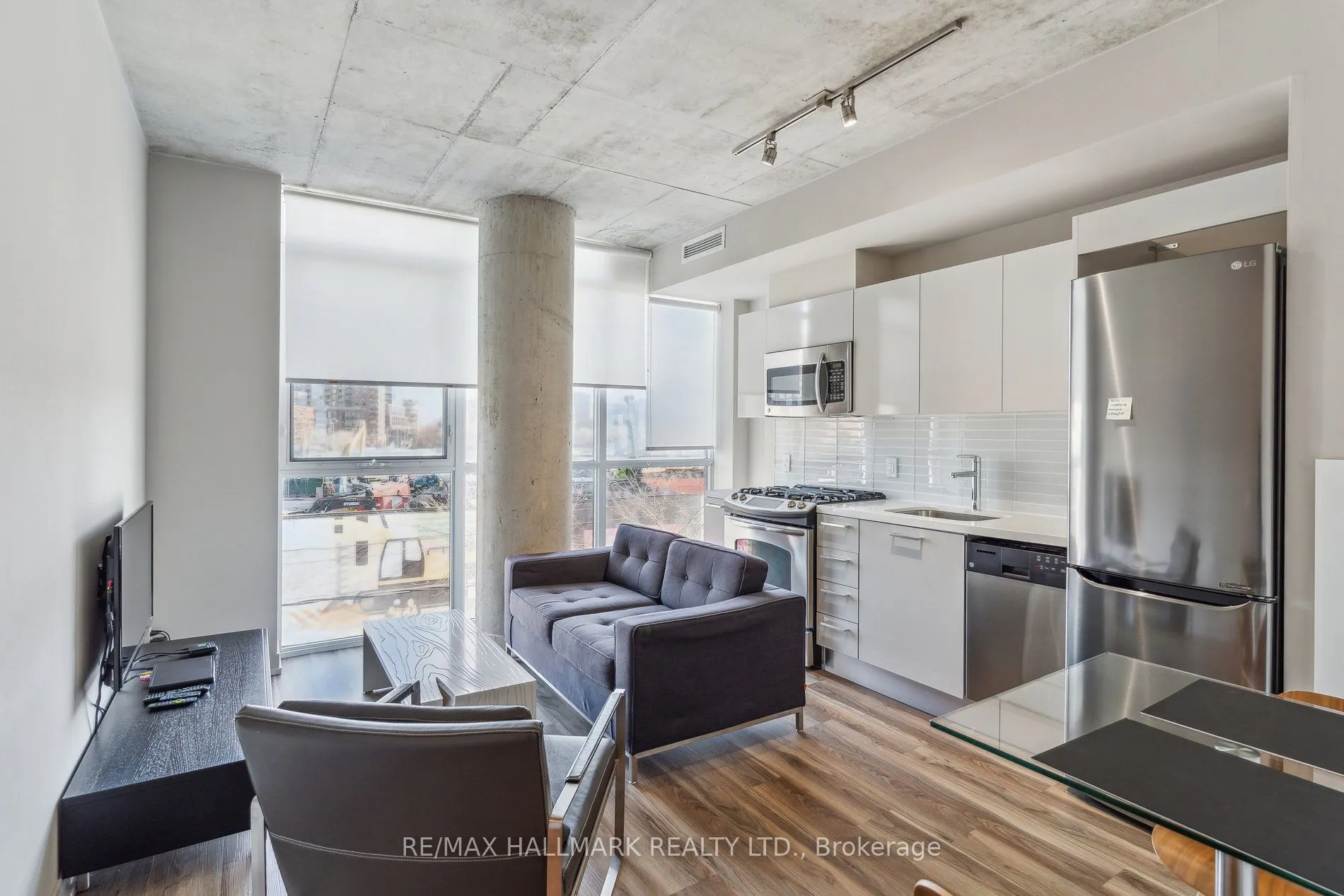 318 King Street E, #1014