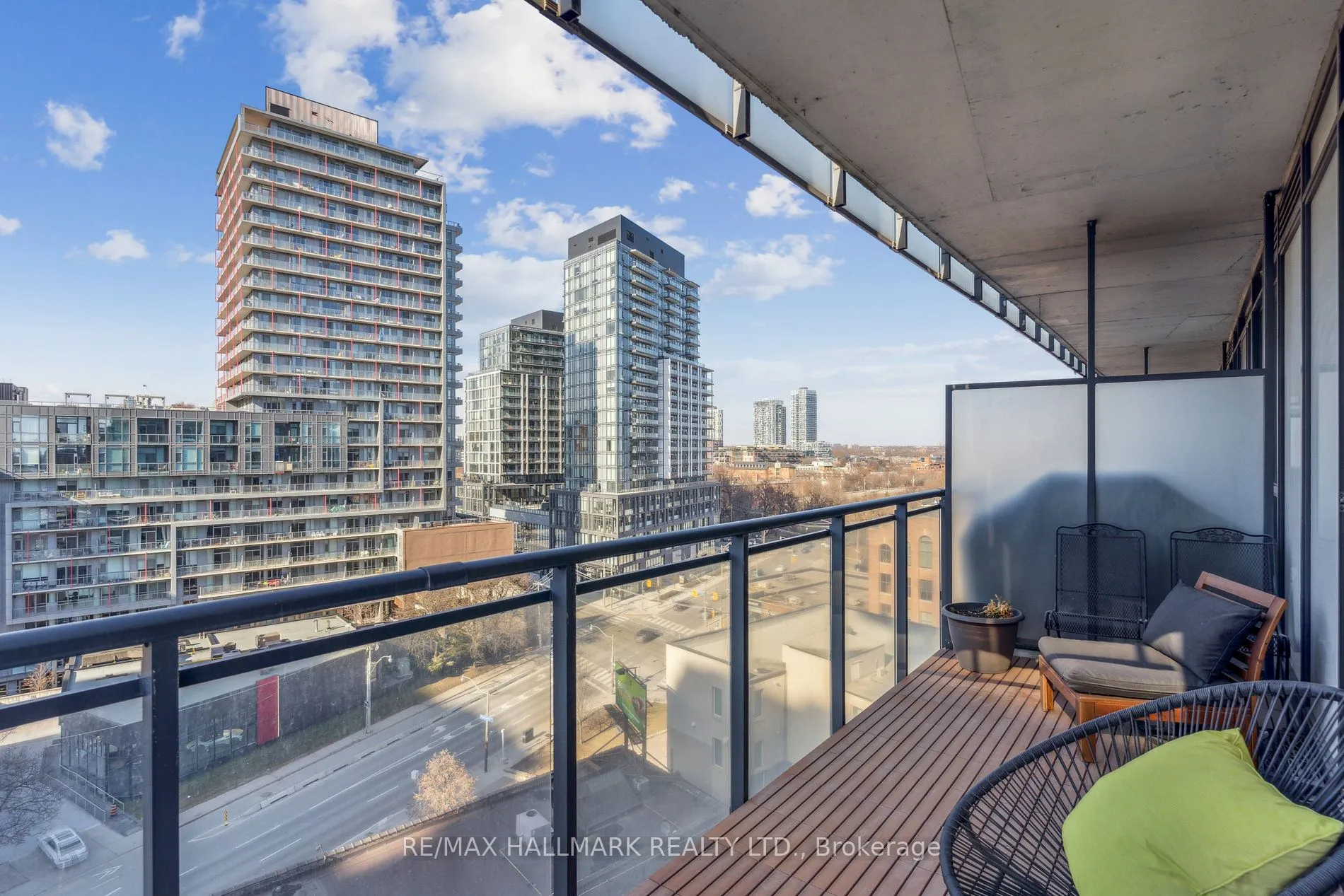 318 King Street E, #1014