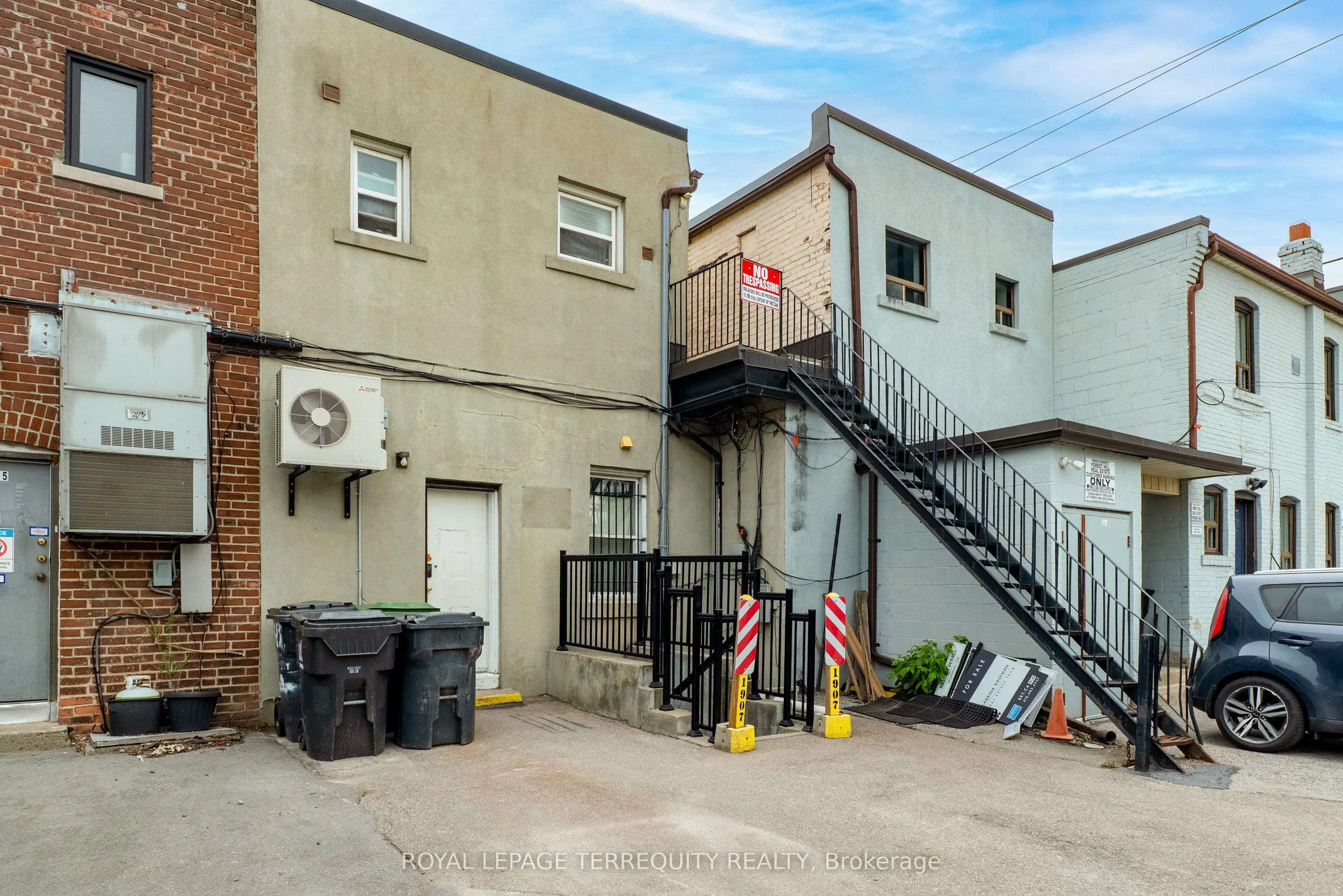 1907 Avenue Road