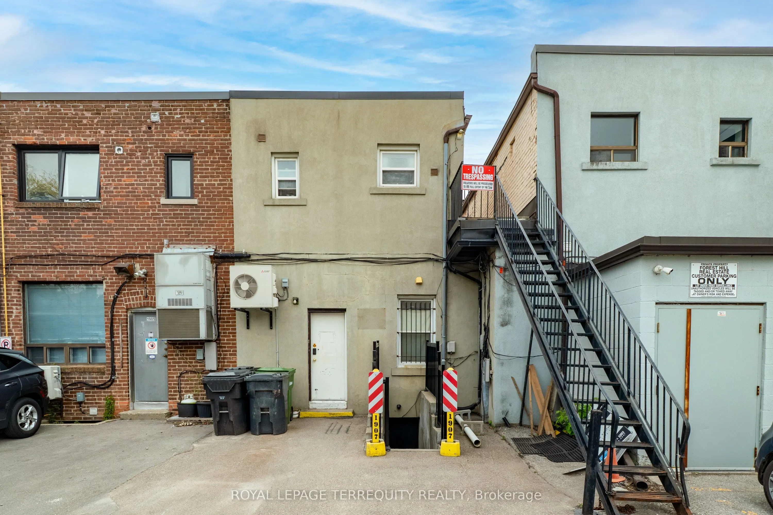 1907 Avenue Road