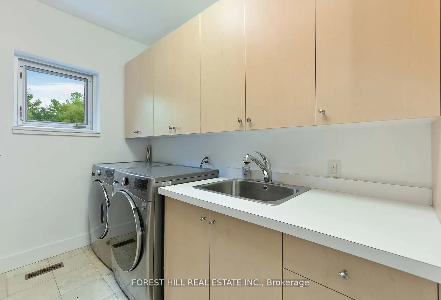 19 Alderbrook Drive