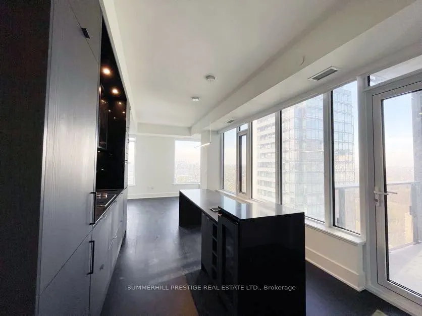 11 Yorkville Avenue, #2505